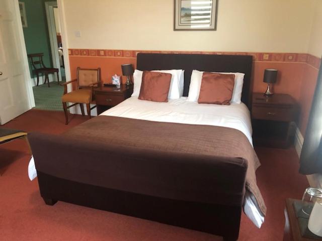 The Edwardian Lodge Guest House view 3