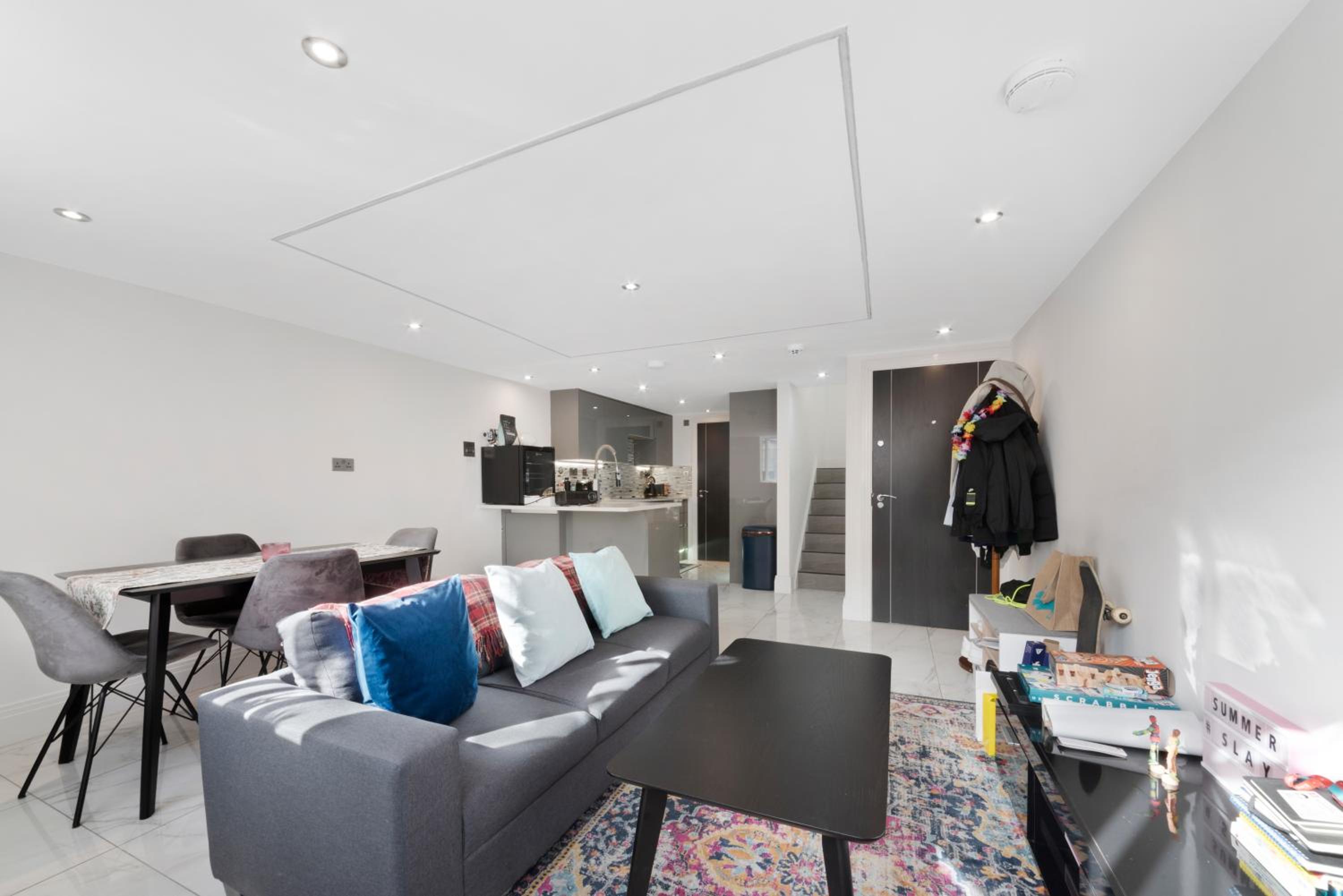 Luxury Covent Garden duplex top floors 1 bed 4pl