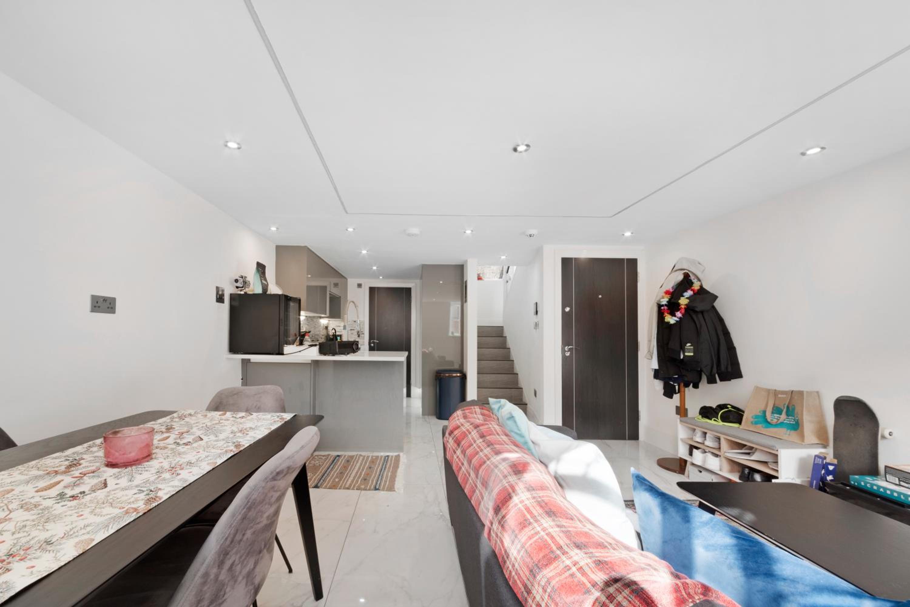 Luxury Covent Garden duplex top floors 1 bed 4pl