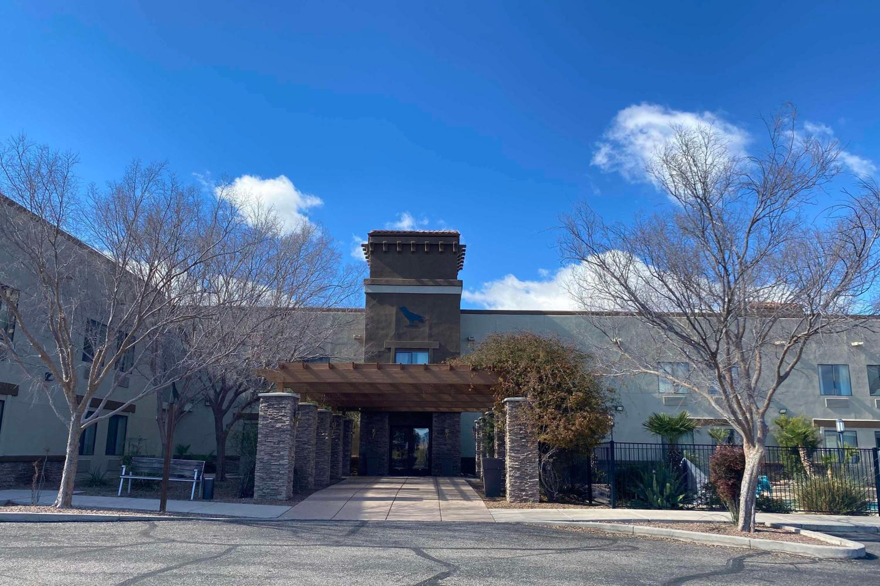 Sierra Vista Vacations - Tombstone Grand Hotel, a Baymont by Wyndham - Property Image 1
