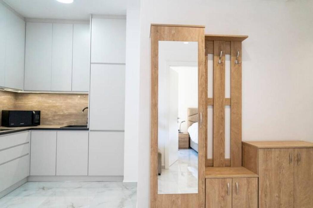 Beachfront Apartments- Horizon Residence