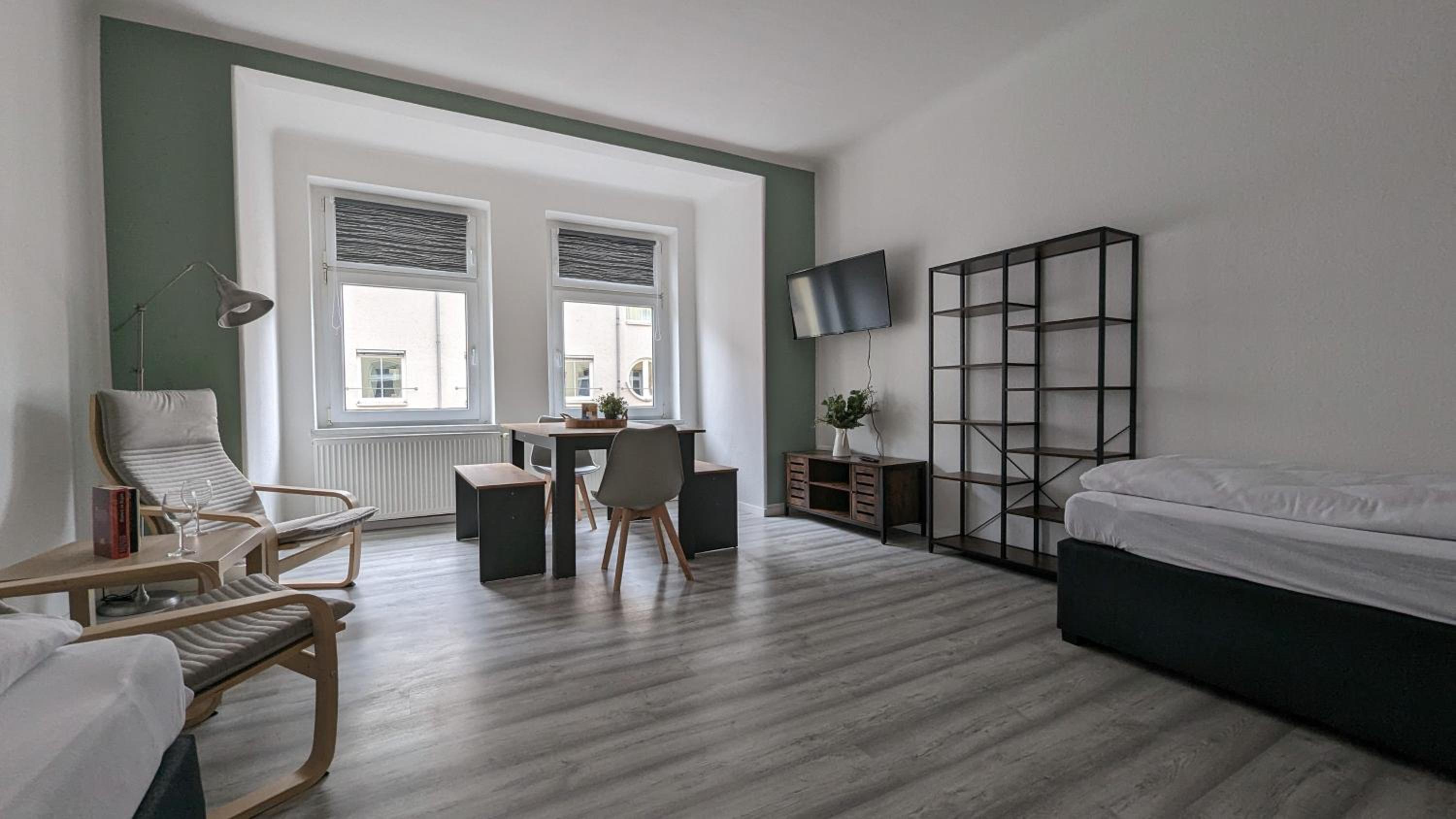 Sali-Homes Boarding Haus Monteur-Wohnungen Balkon Vollküche Autobahnähe