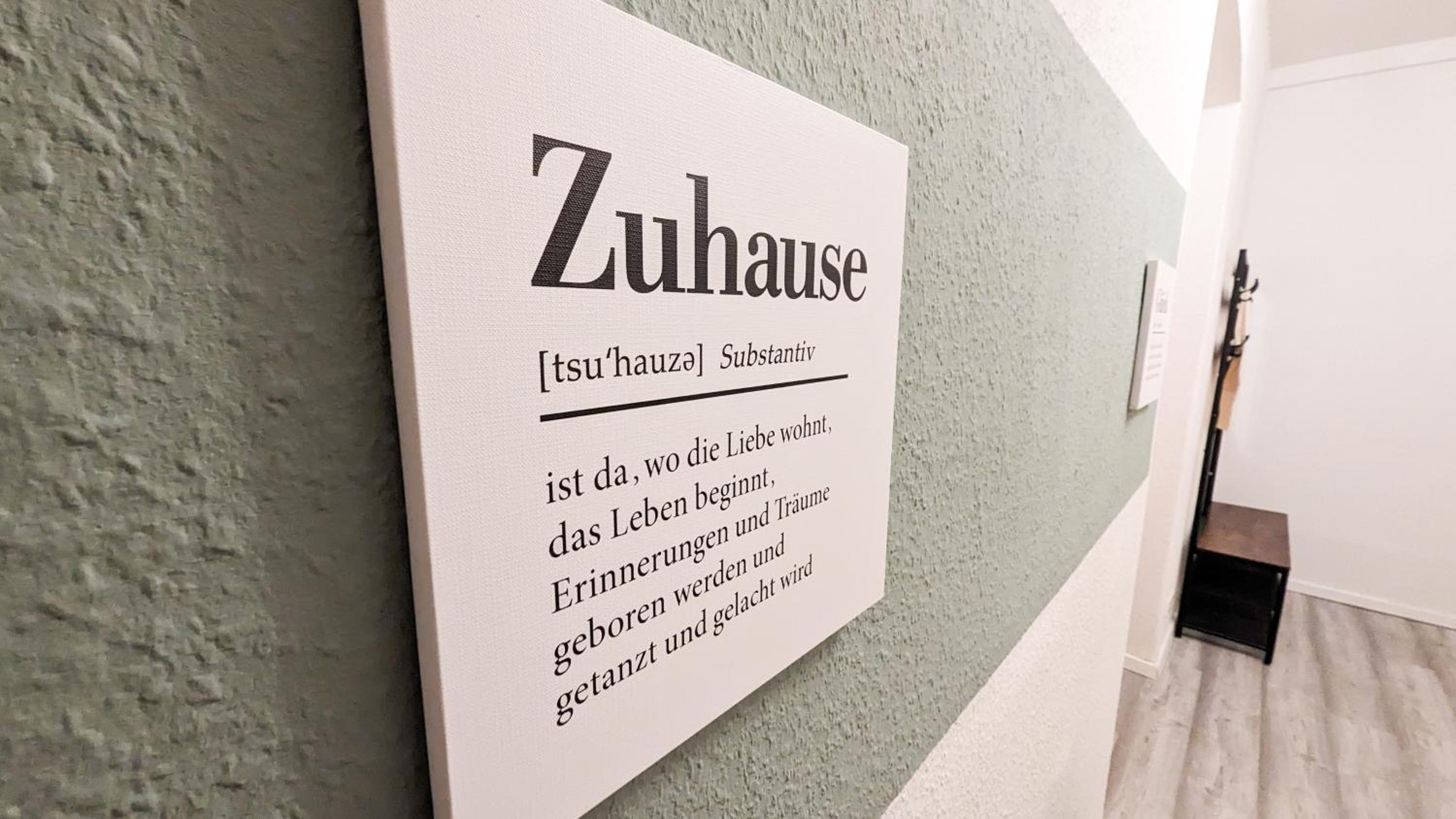 Sali-Homes Boarding Haus Monteur-Wohnungen Balkon Vollküche Autobahnähe