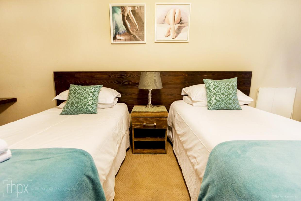 OR Tambo Guest House