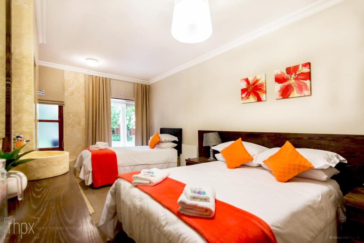 OR Tambo Guest House