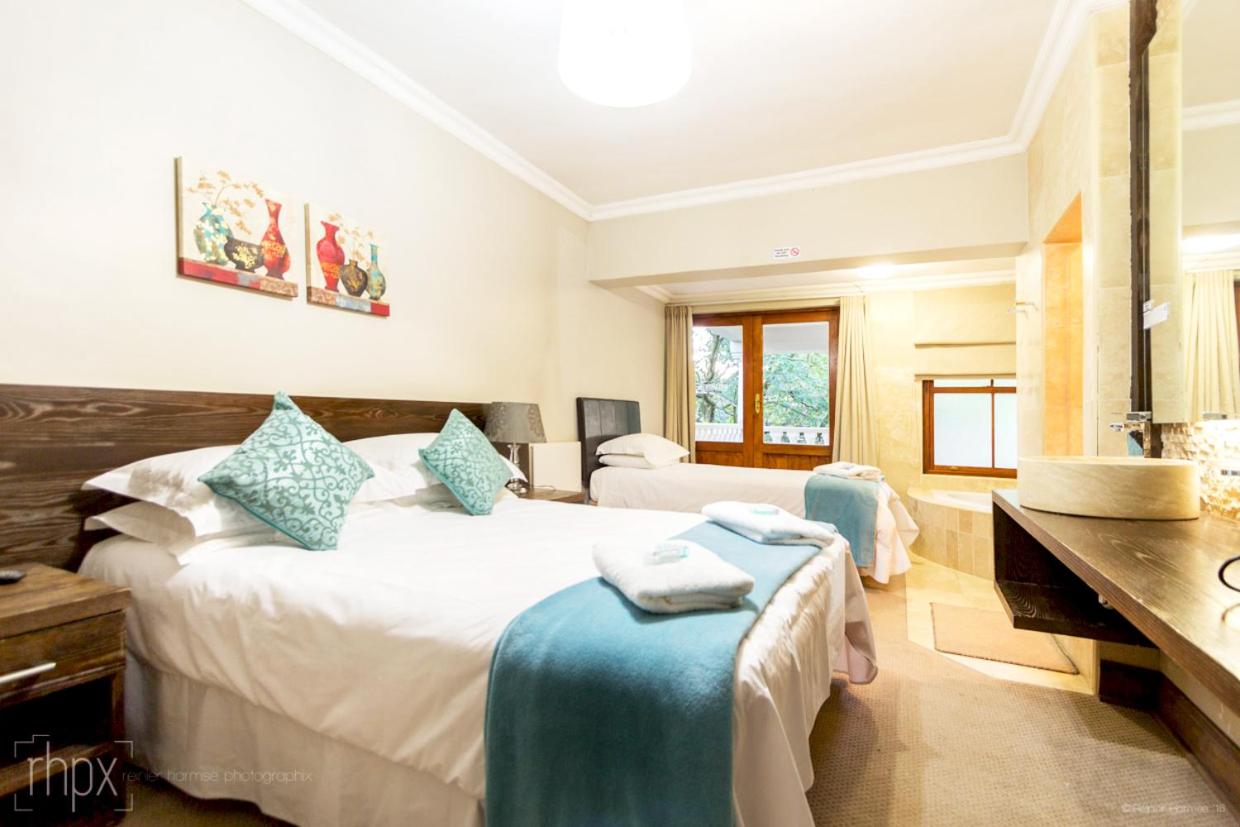 OR Tambo Guest House