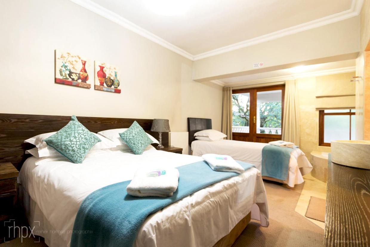 OR Tambo Guest House