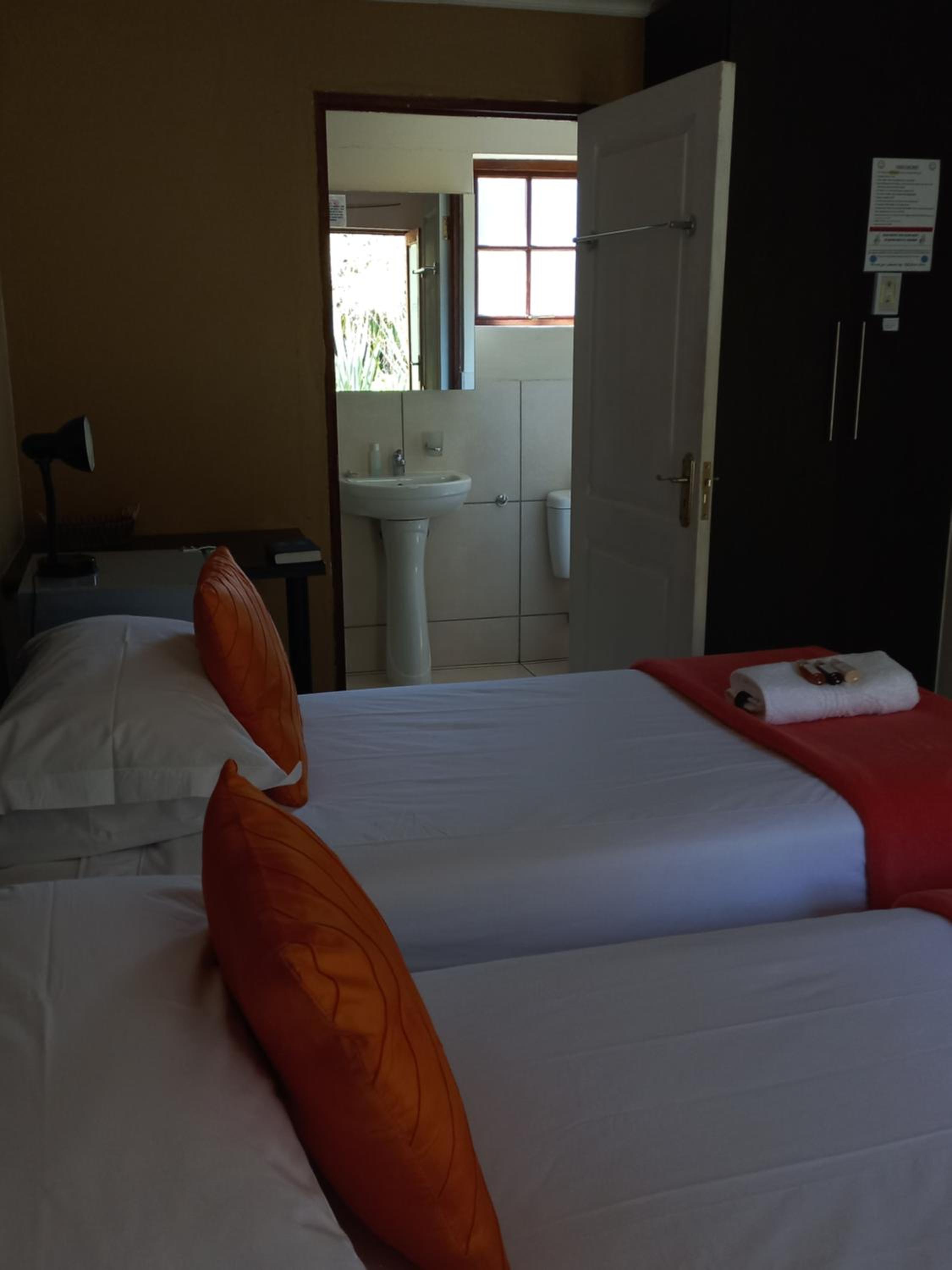 OR Tambo Guest House