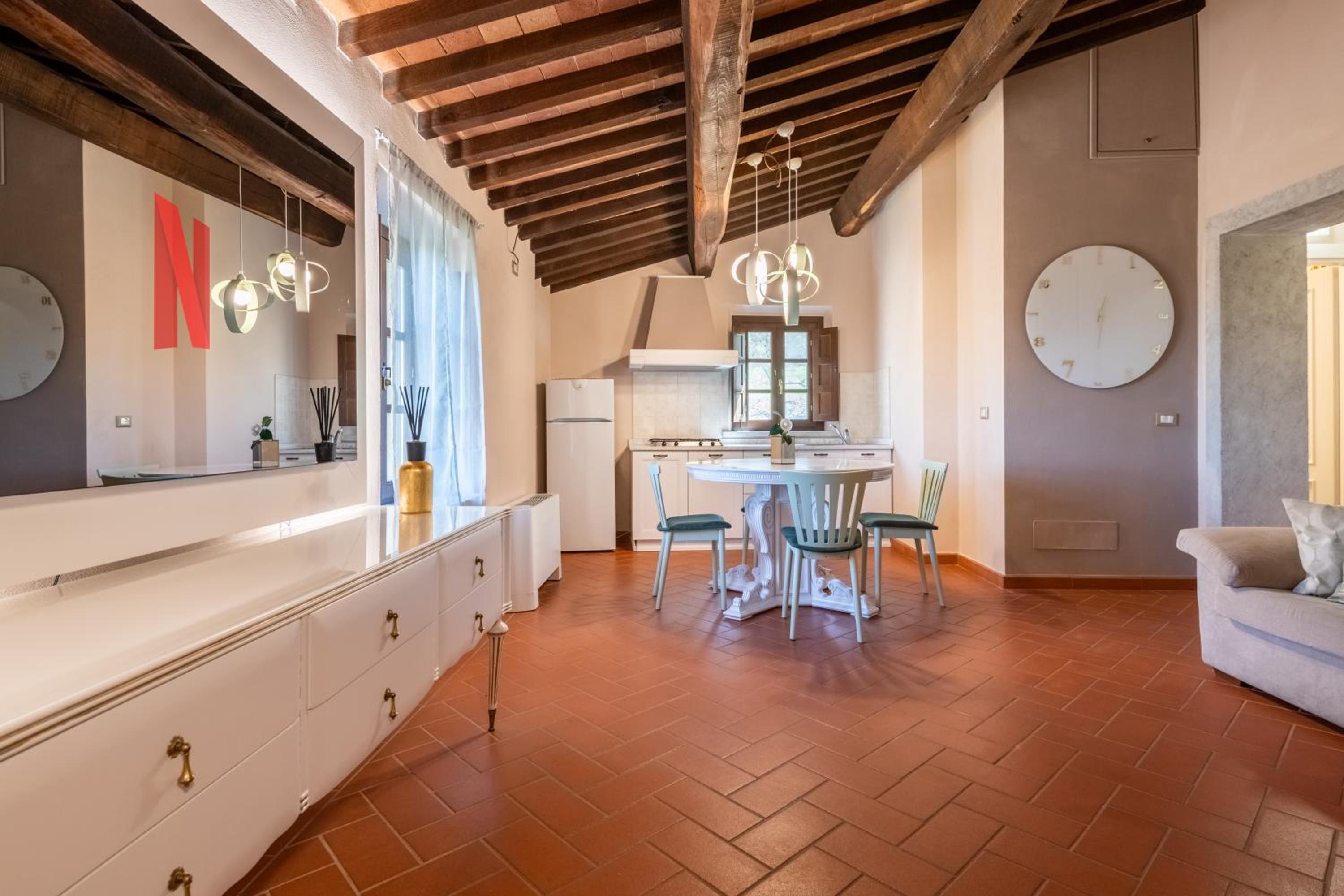 Villa Le Polle di Meletro - Exclusive Tuscan Villa with Private Pool & Panoramic Glass Sauna