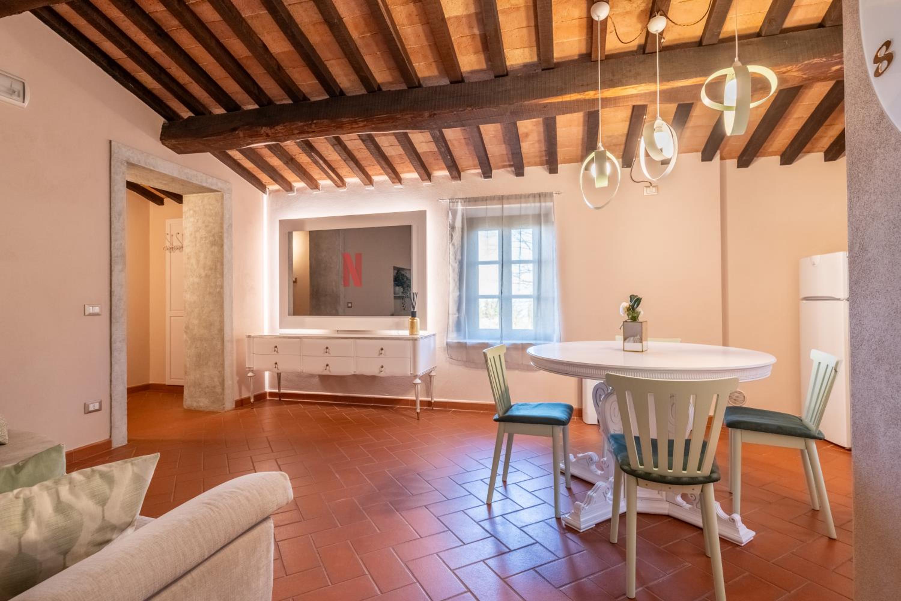 Villa Le Polle di Meletro - Exclusive Tuscan Villa with Private Pool & Panoramic Glass Sauna