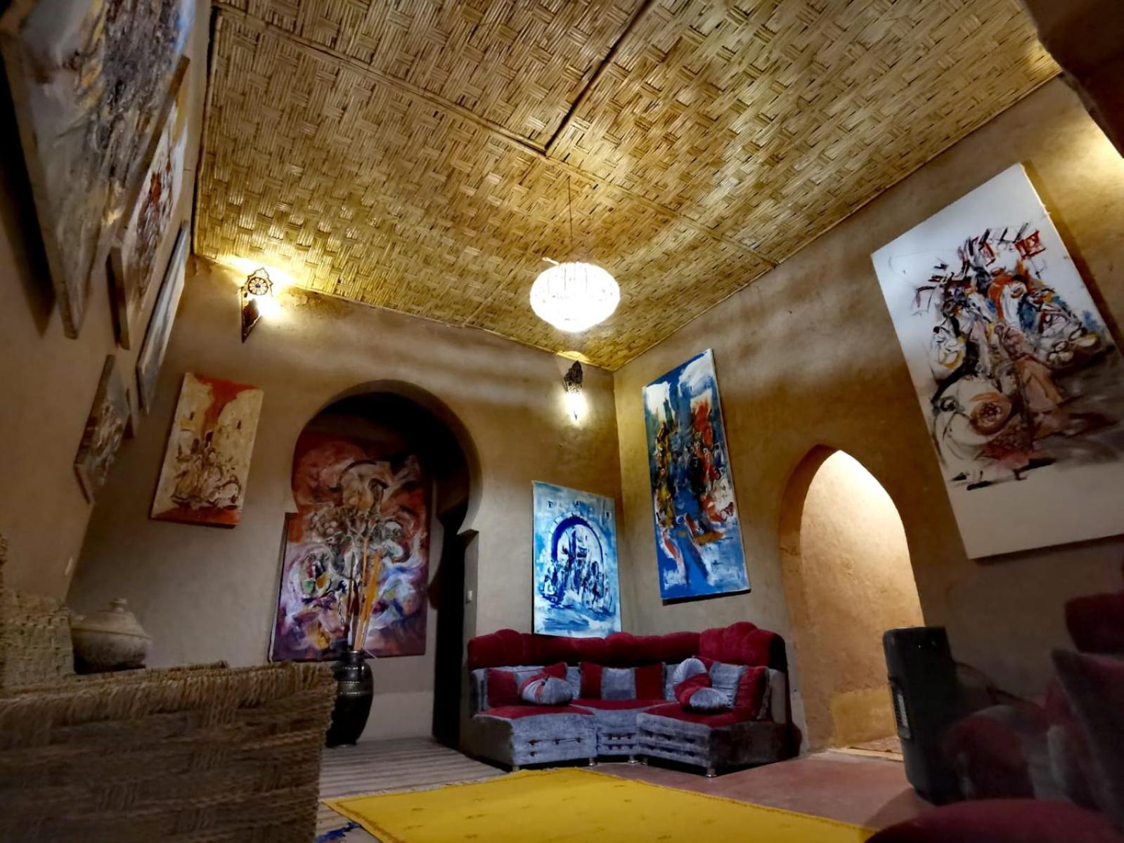 lounge