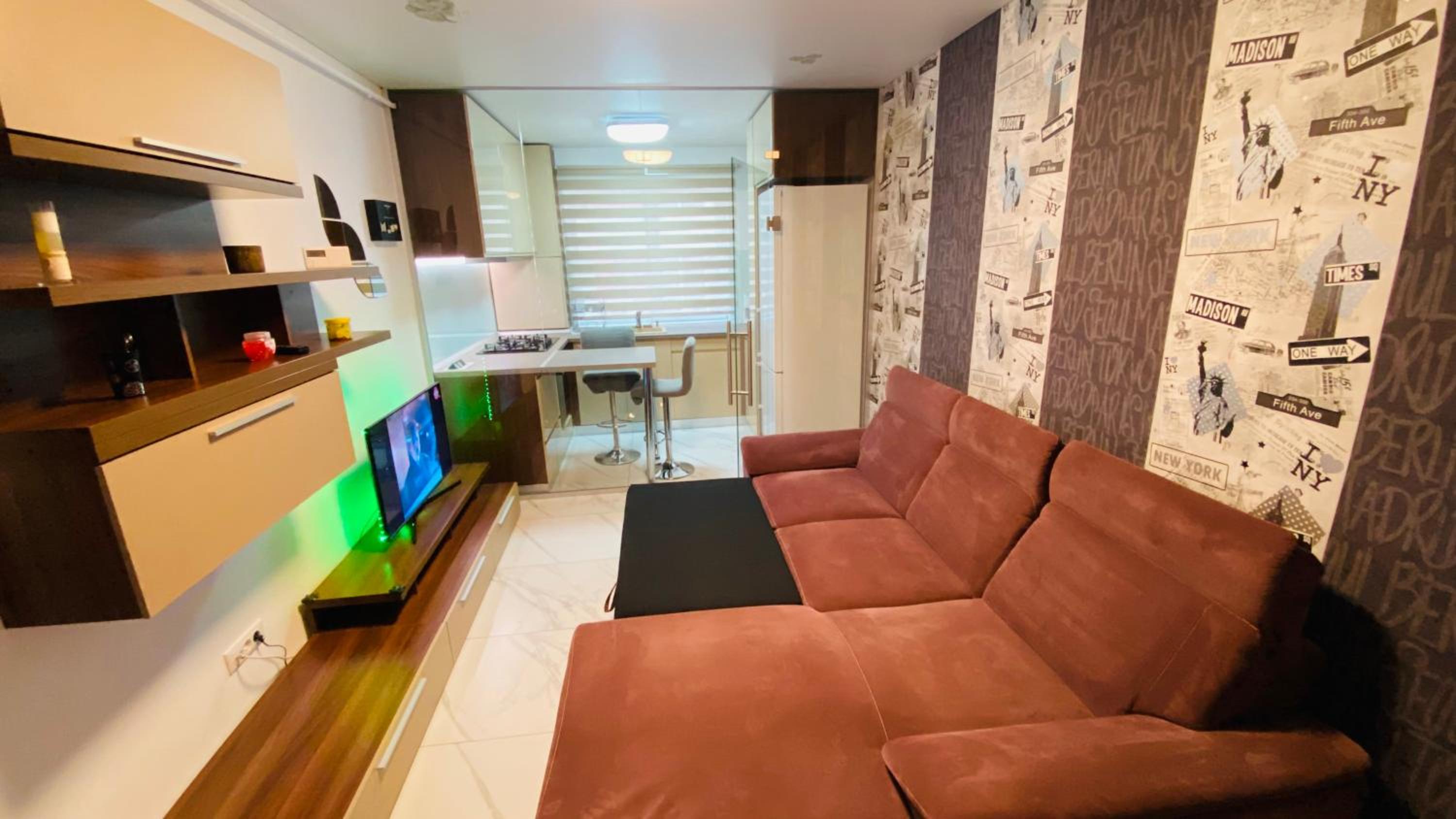 Apartament modern -with Free Parking view 4