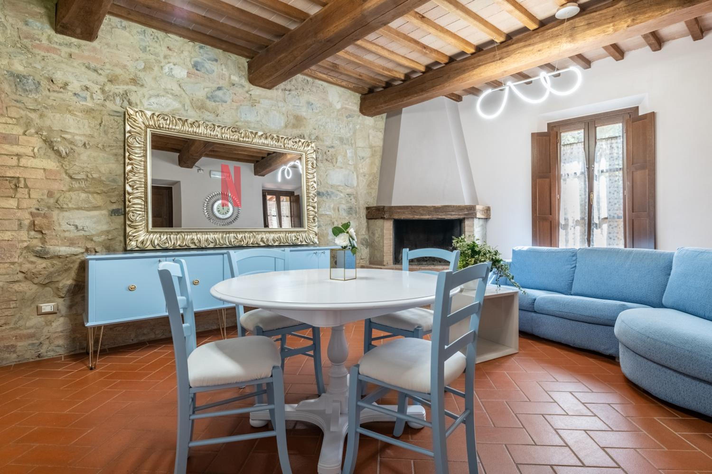 Villa Le Polle di Meletro - Exclusive Tuscan Villa with Private Pool & Panoramic Glass Sauna