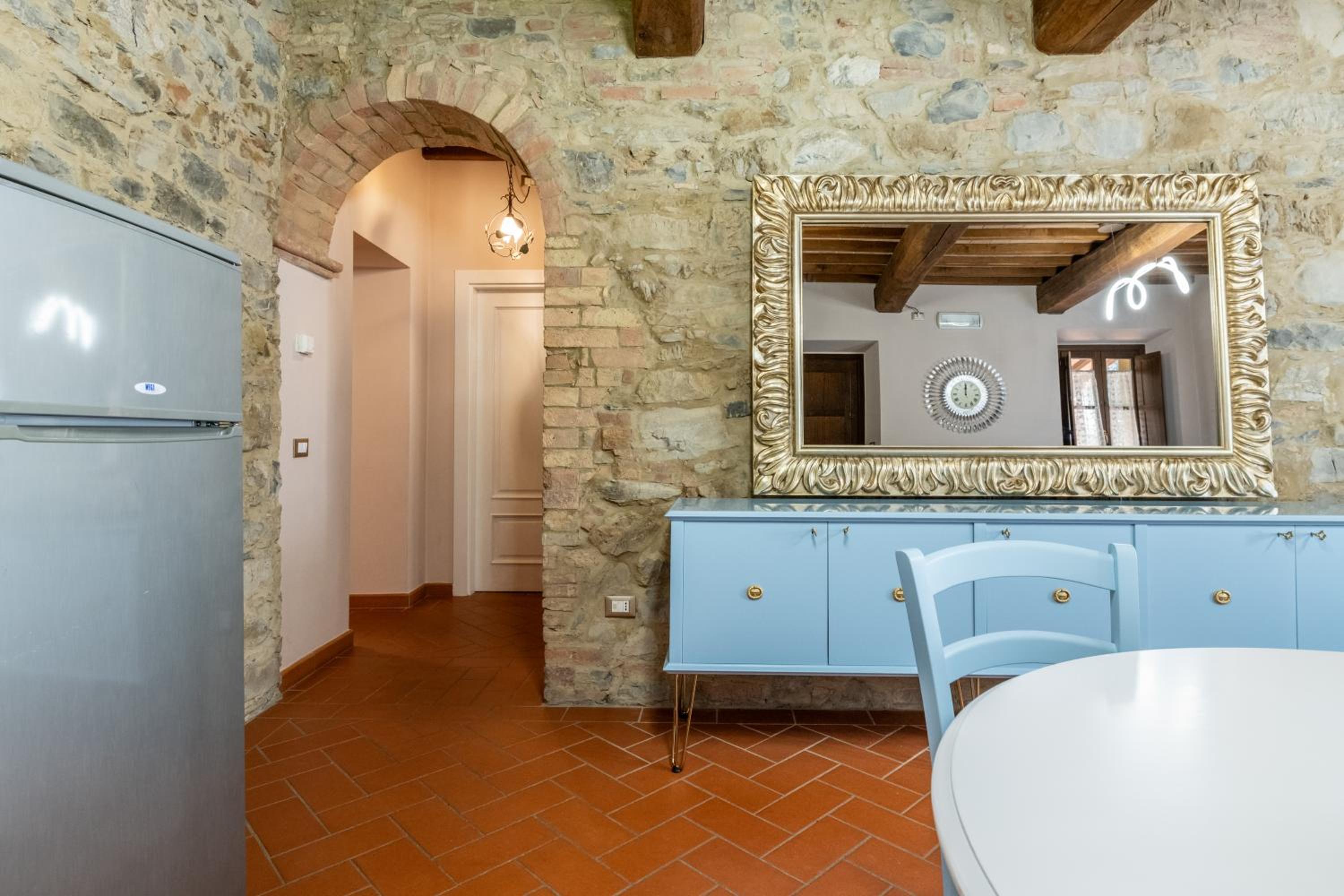 Villa Le Polle di Meletro - Exclusive Tuscan Villa with Private Pool & Panoramic Glass Sauna