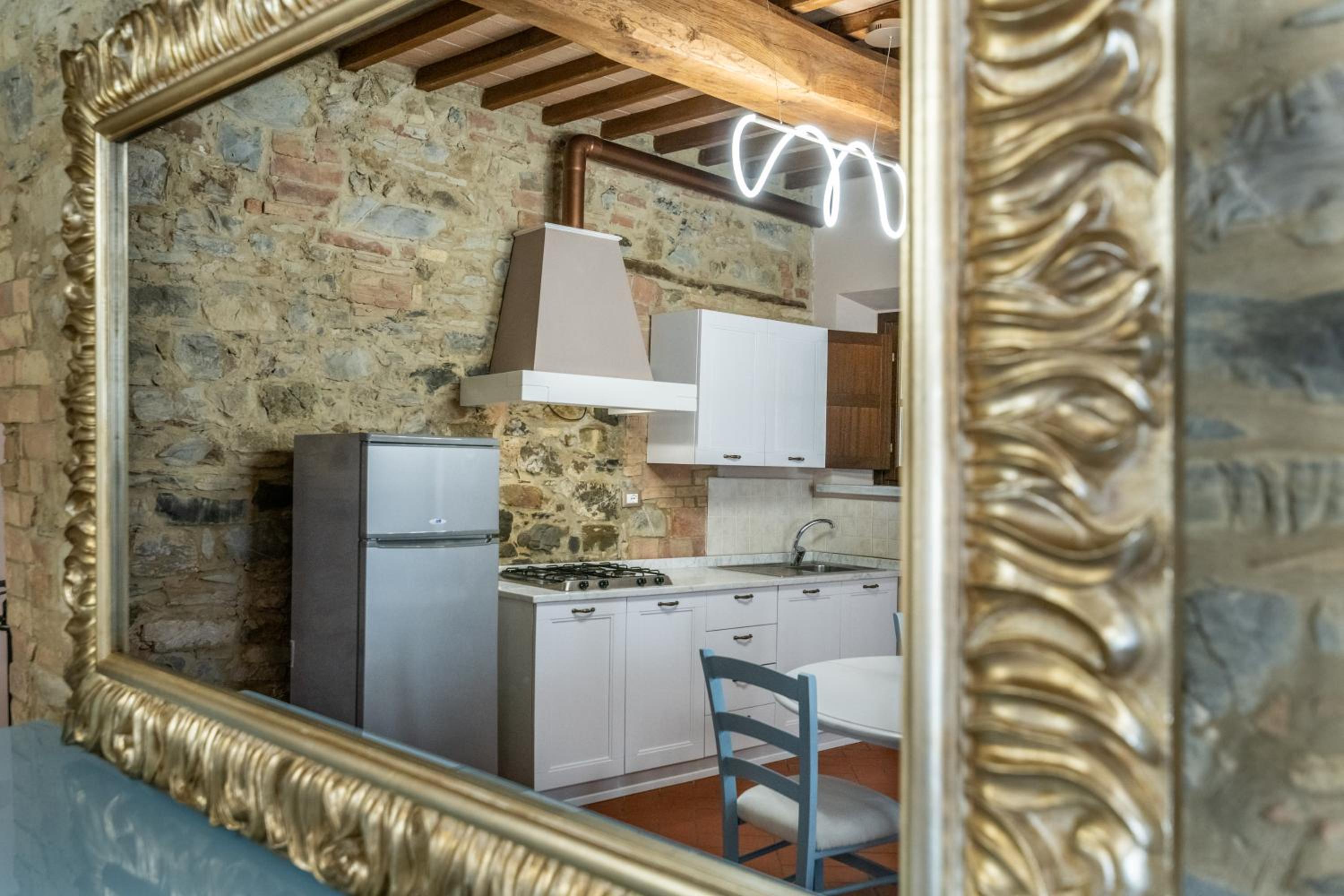Villa Le Polle di Meletro - Exclusive Tuscan Villa with Private Pool & Panoramic Glass Sauna