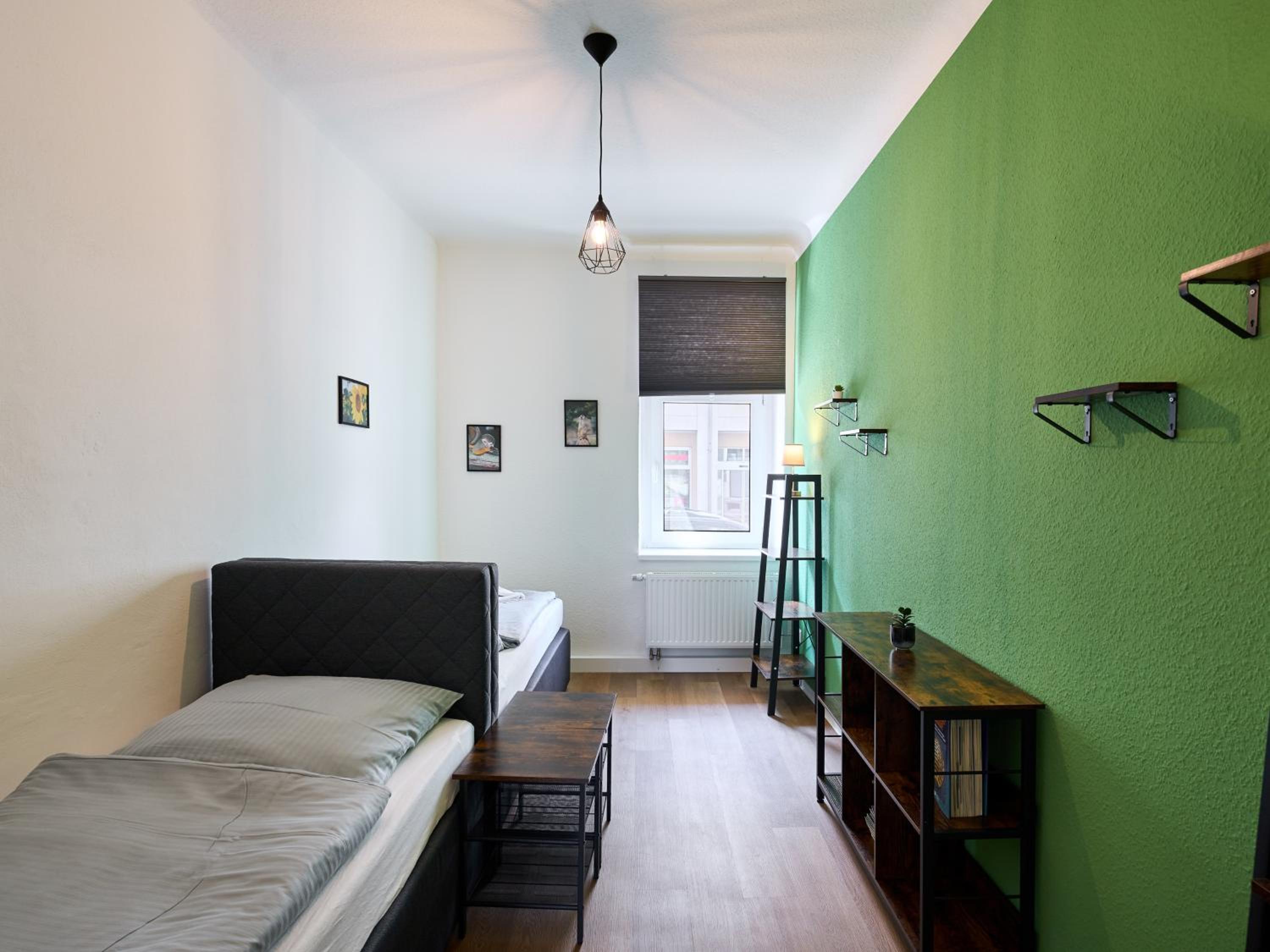 Sali-Homes Boarding Haus Monteur-Wohnungen Balkon Vollküche Autobahnähe