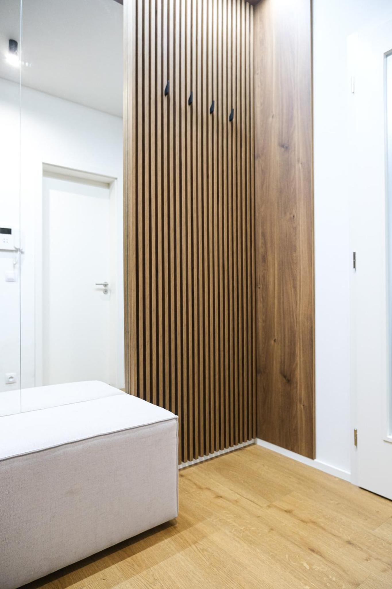 Rentero Scandinavian - Private Garden APT