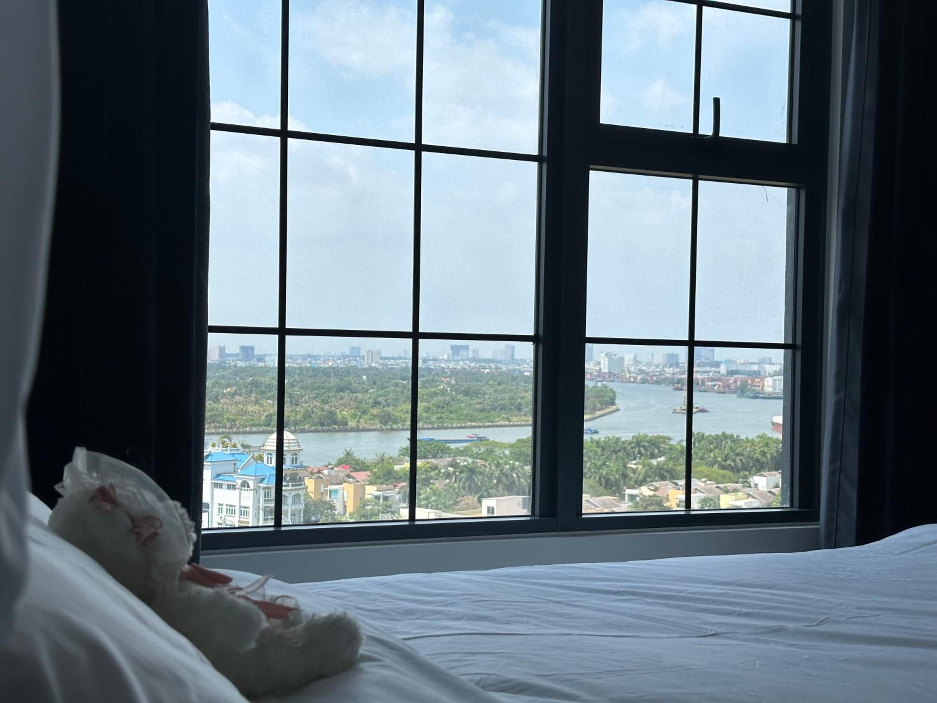 Elegant 2BR apt in Lumiere Riverside Thao Dien