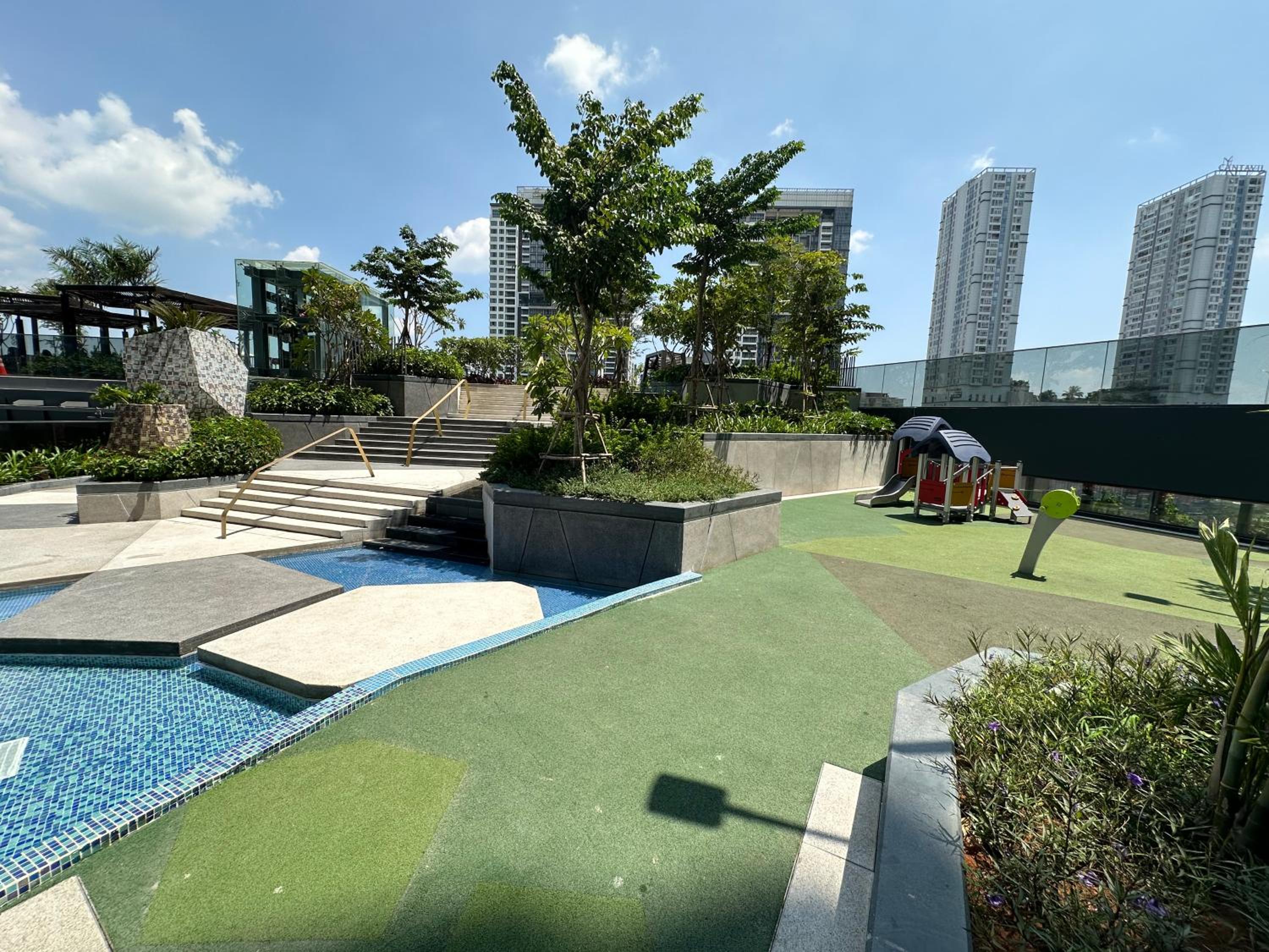 Elegant 2BR apt in Lumiere Riverside Thao Dien