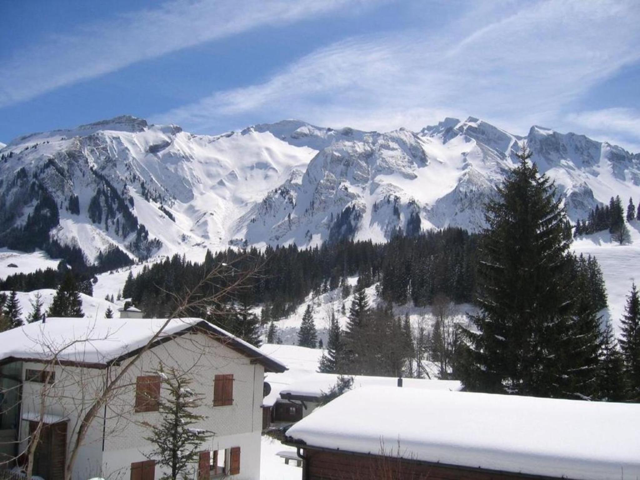 Familienidylle mit Bergpanorama Wohnung im 1 OG Haus Reanchme