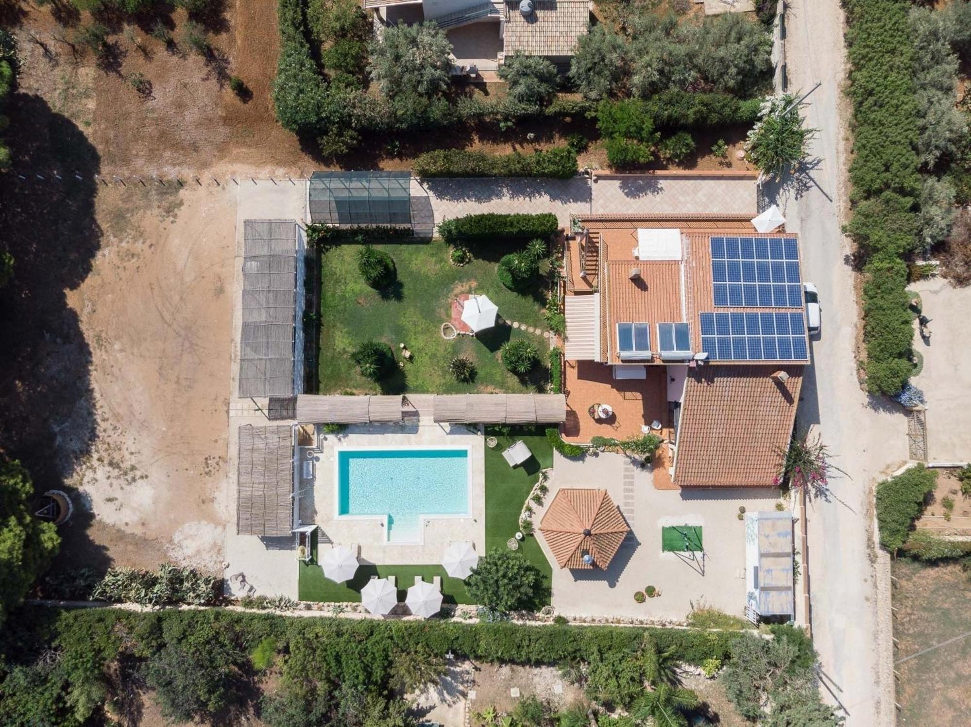 Timparosa, geräumige Villa mit privatem Pool und großem Garten, 2 km vom Strand entfernt view 2