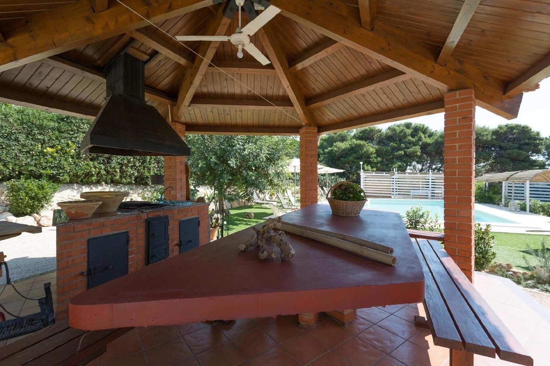 Timparosa, geräumige Villa mit privatem Pool und großem Garten, 2 km vom Strand entfernt view 4