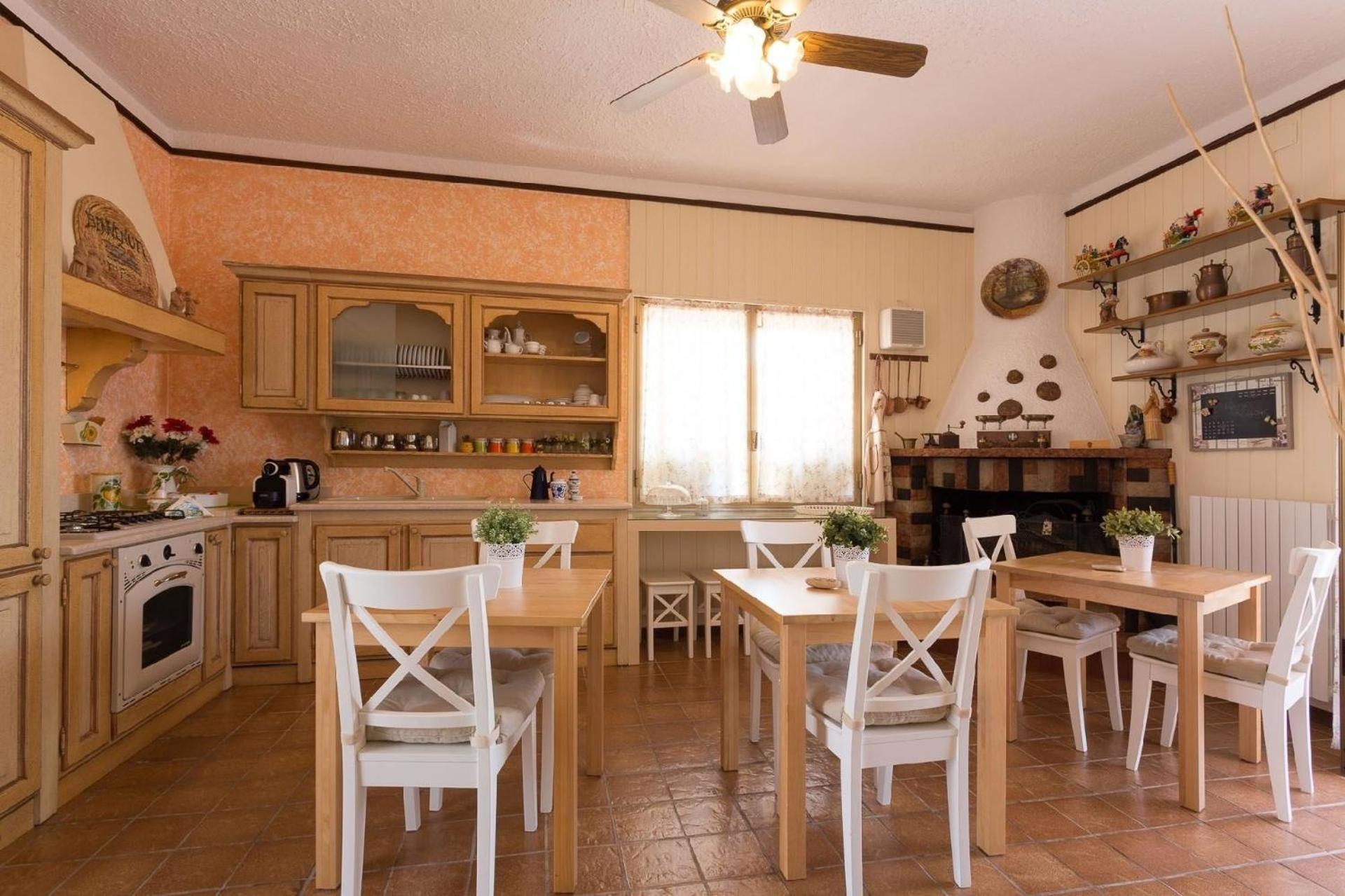 Timparosa, geräumige Villa mit privatem Pool und großem Garten, 2 km vom Strand entfernt view 5