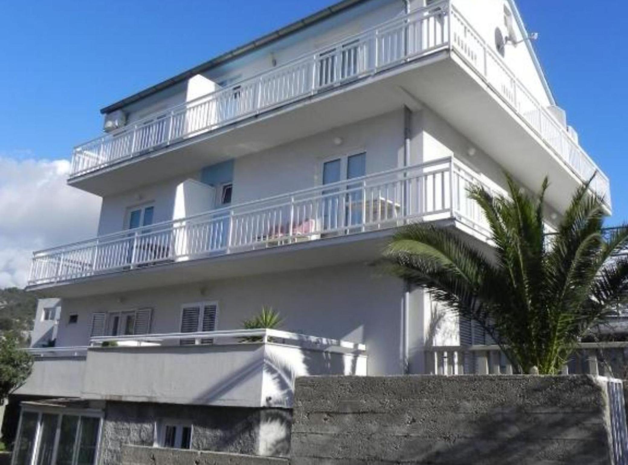 Apartments Trogrlić view 2