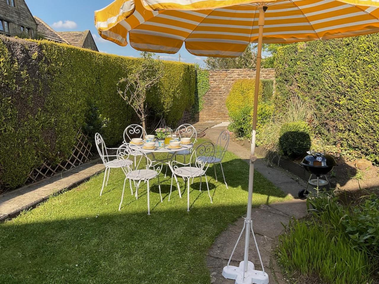 Beech Cottage cosy 7 bed sleeps 9 - dogs very welcome