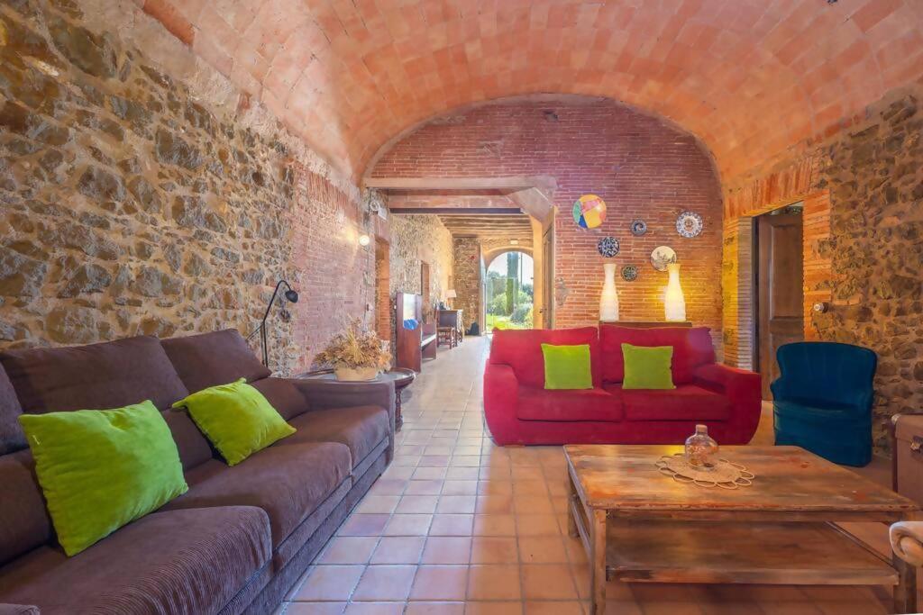 Masía con piscina en Costa Brava