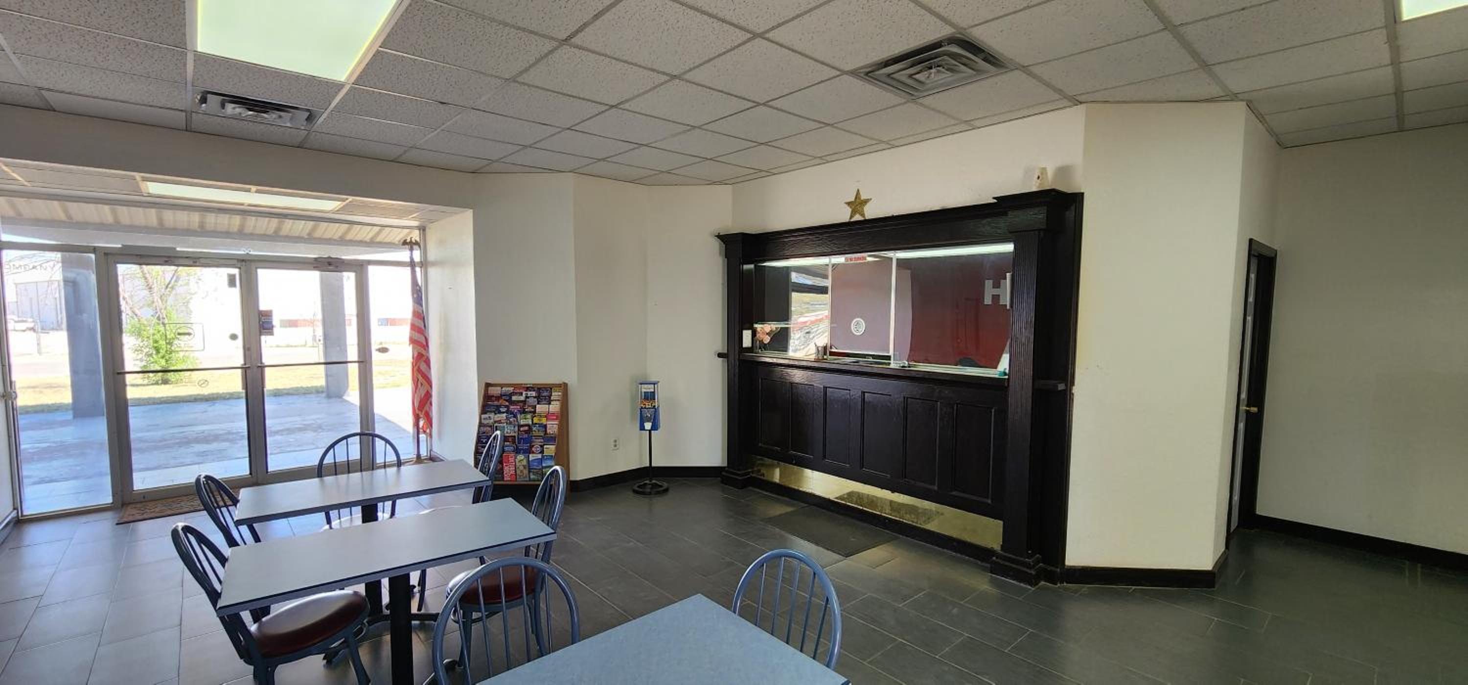 Photo 16