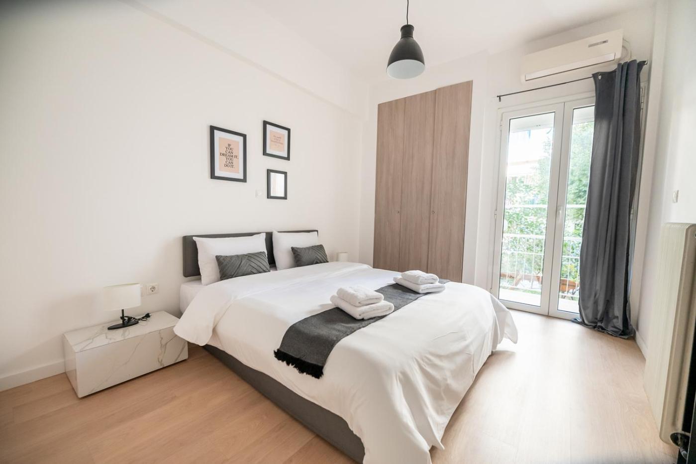 Elegant 3BR apartment in the heart of Athens (Form_19)