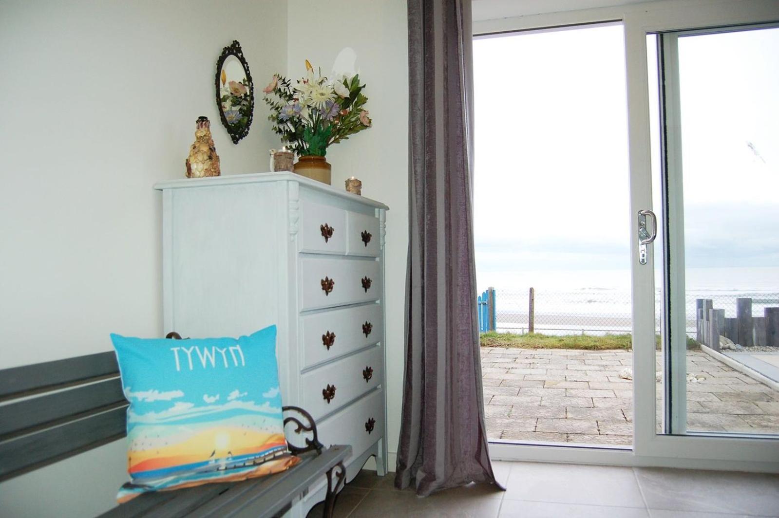 Seagull Beach House view 3