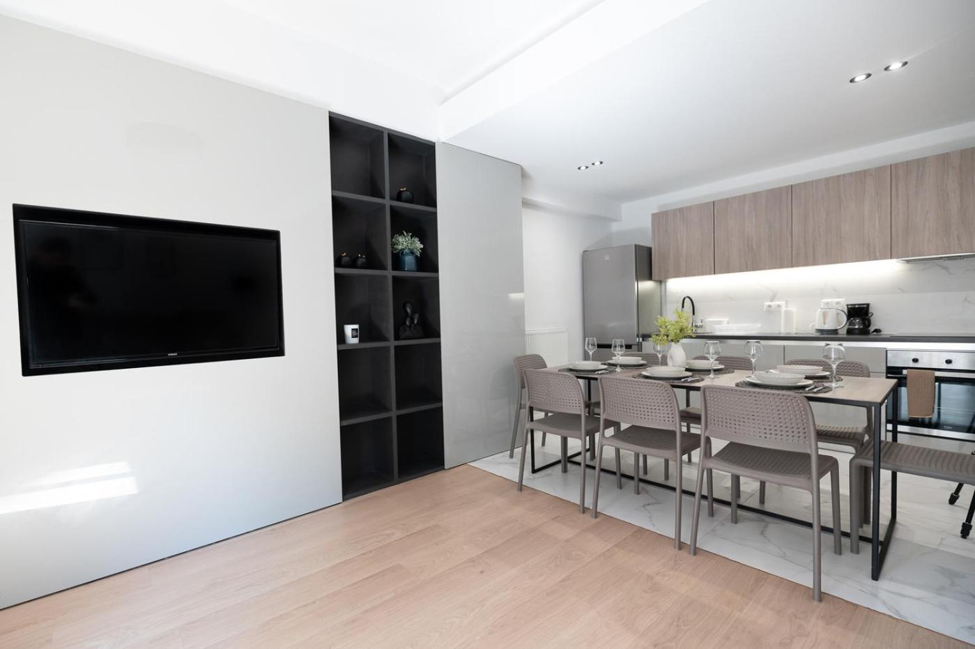 Elegant 3BR apartment in the heart of Athens (Form_19)