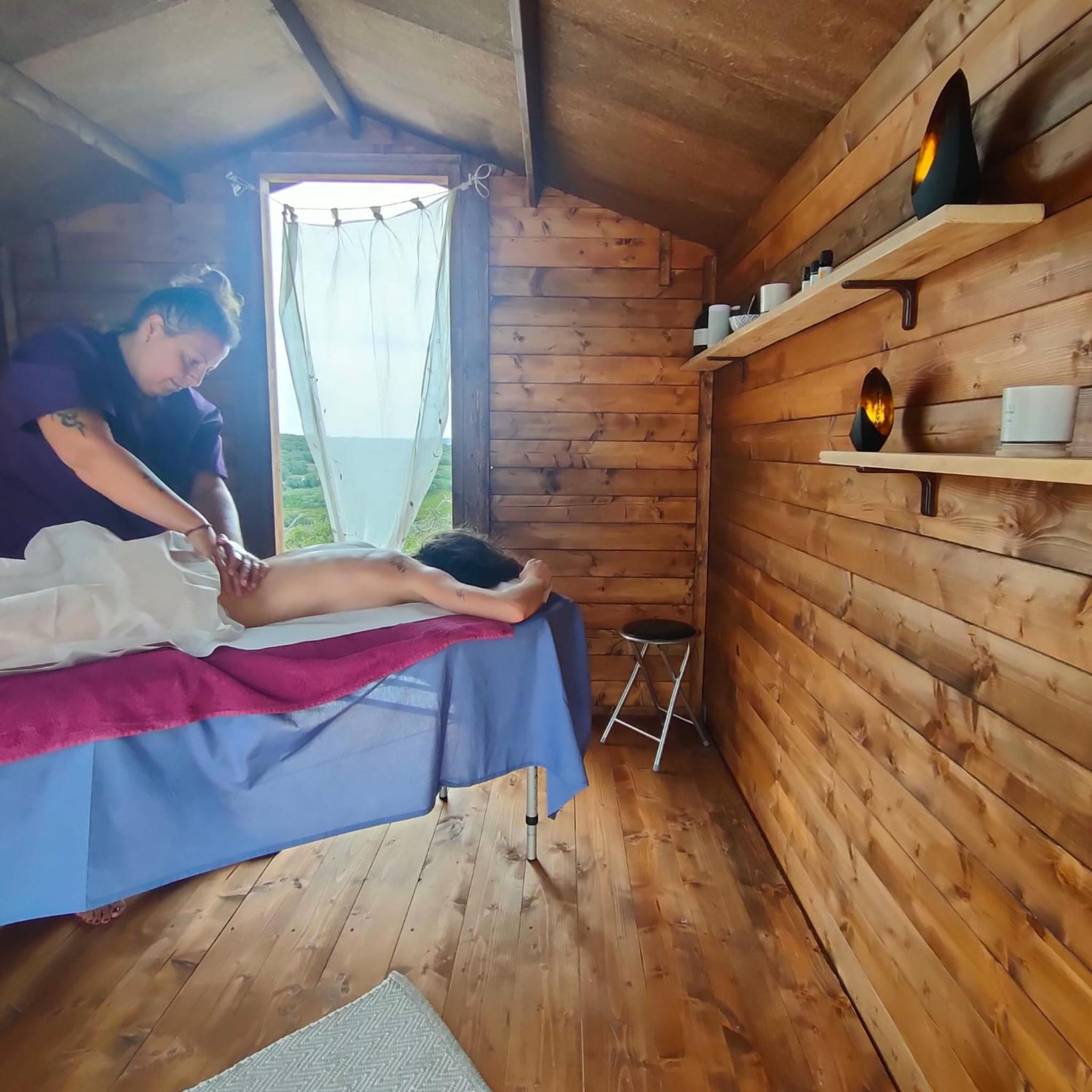 Tenuta Petra Bianca