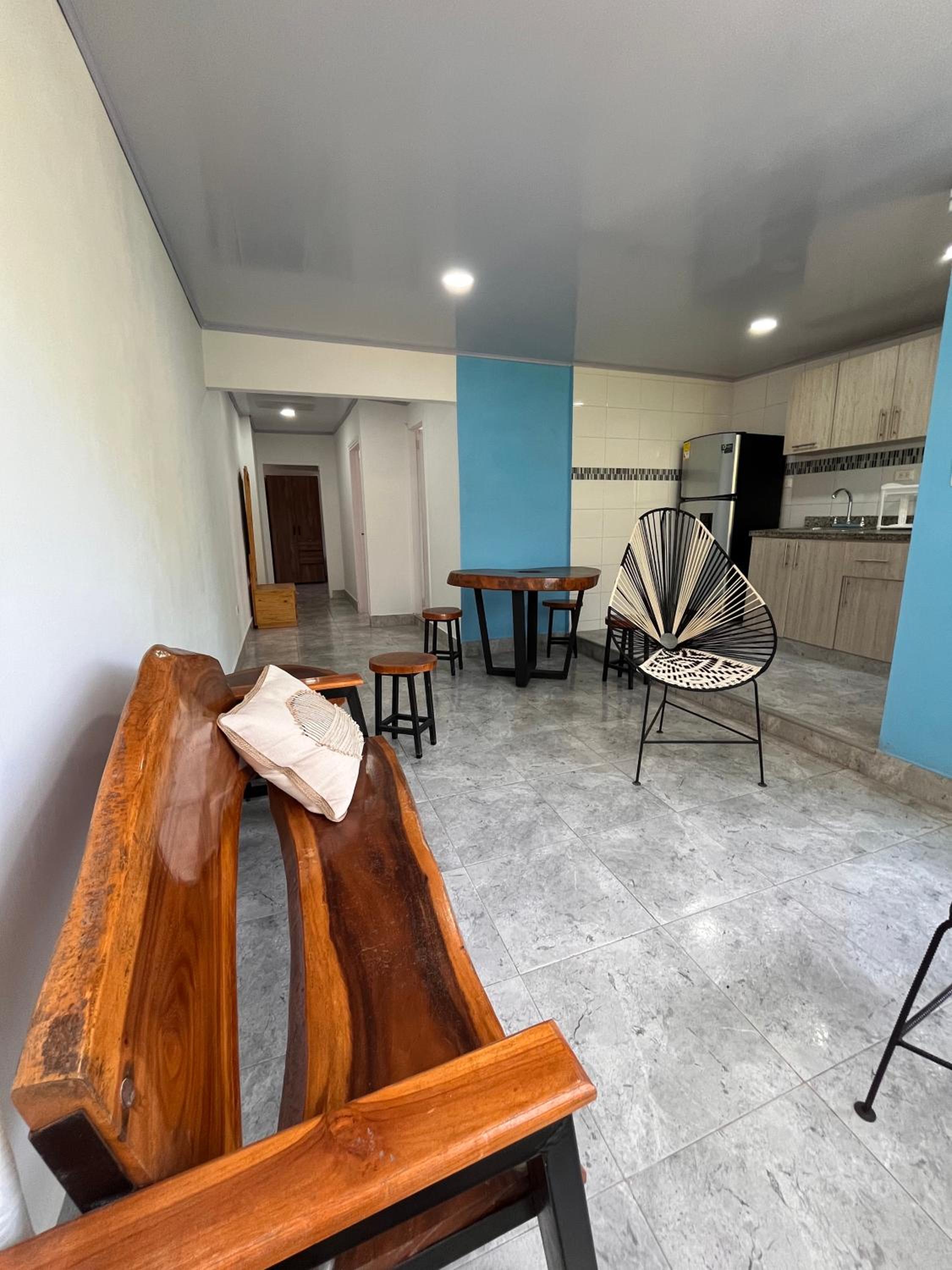 Apartamento ambiente familiar / laboral