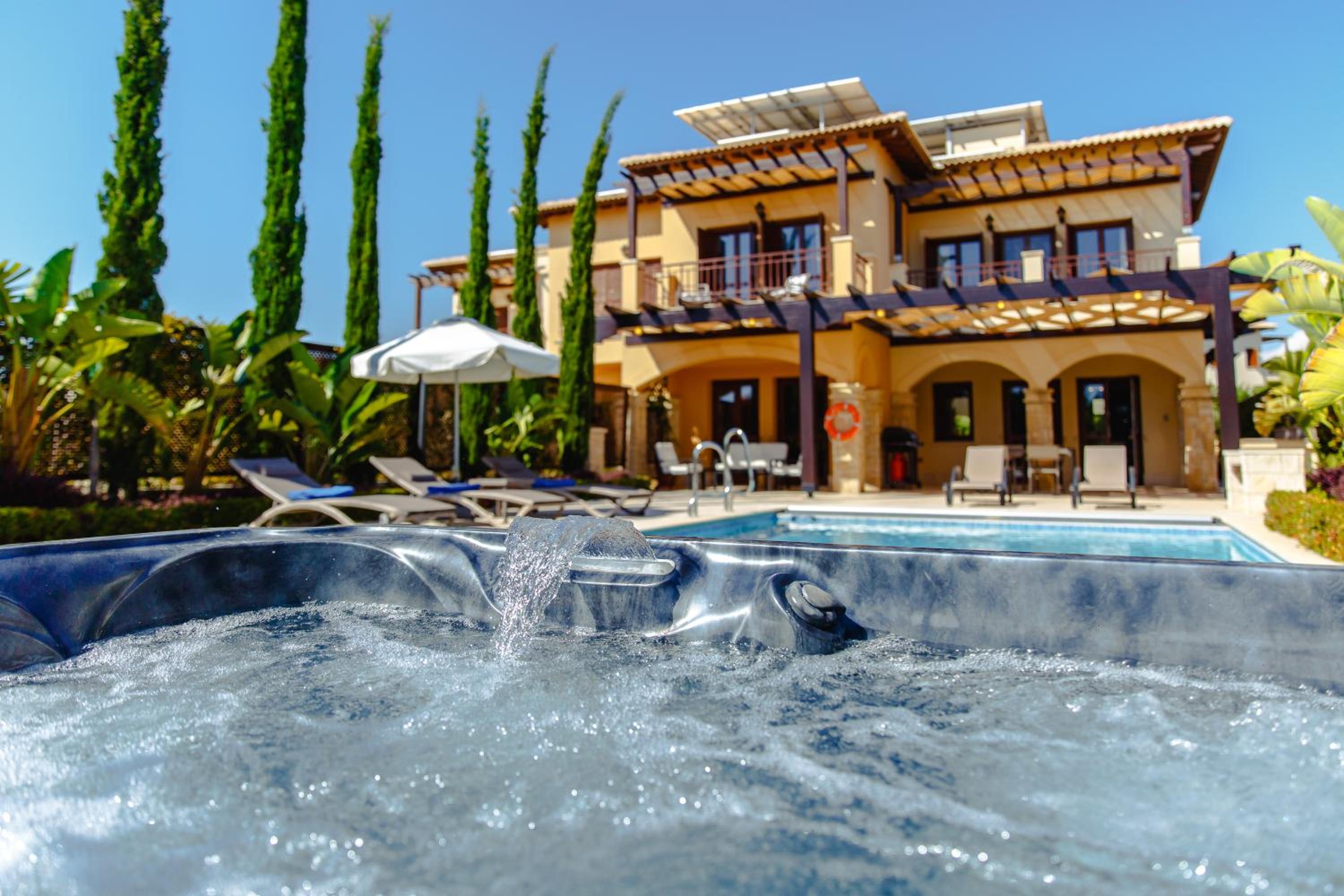 Hotel Luxury Villa AJ 04 with private heated pool - Image 1