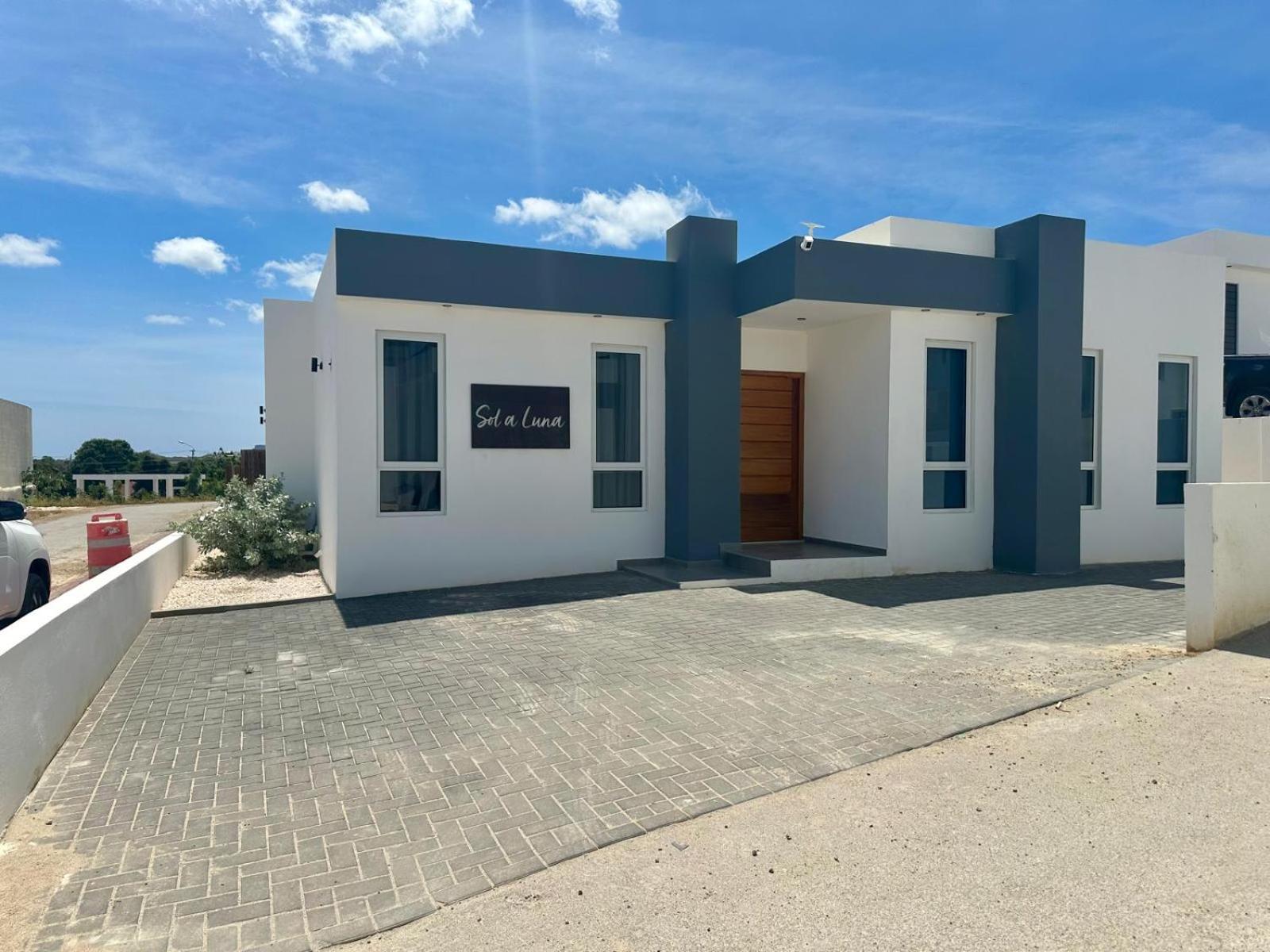 Villa Sol A Luna - Mambo Beach