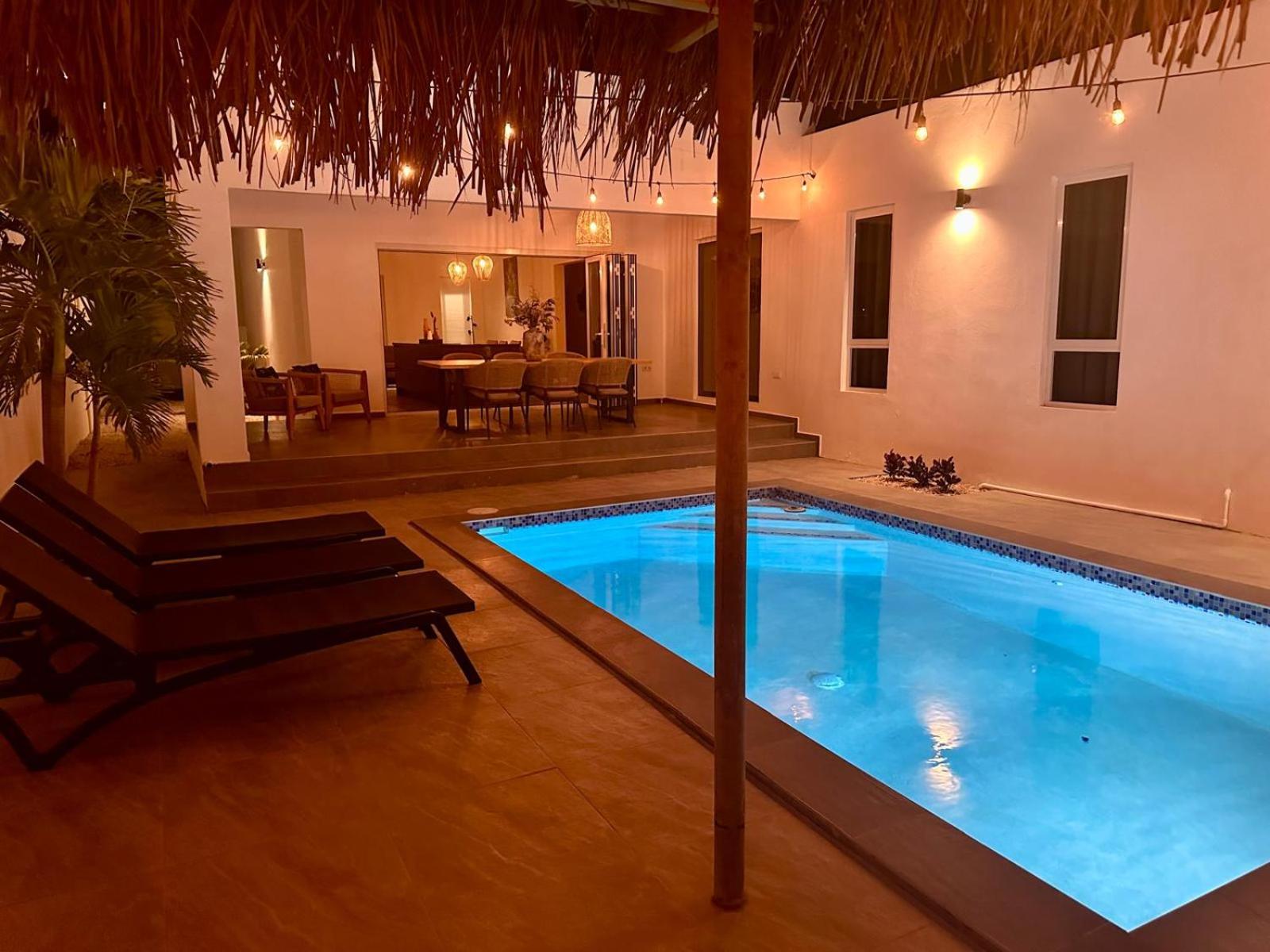 Villa Sol A Luna - Mambo Beach