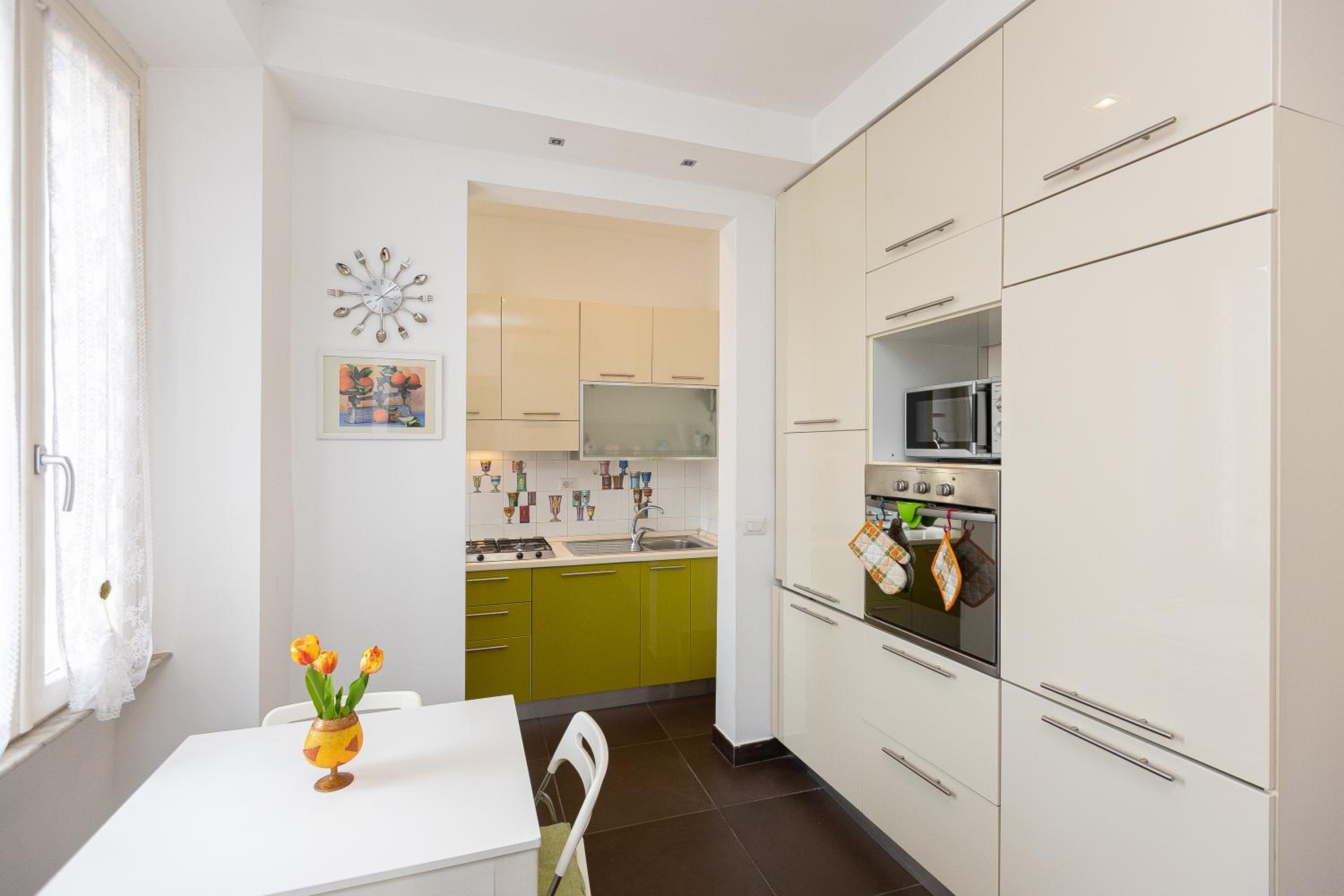 Tasso by Rental in Rome