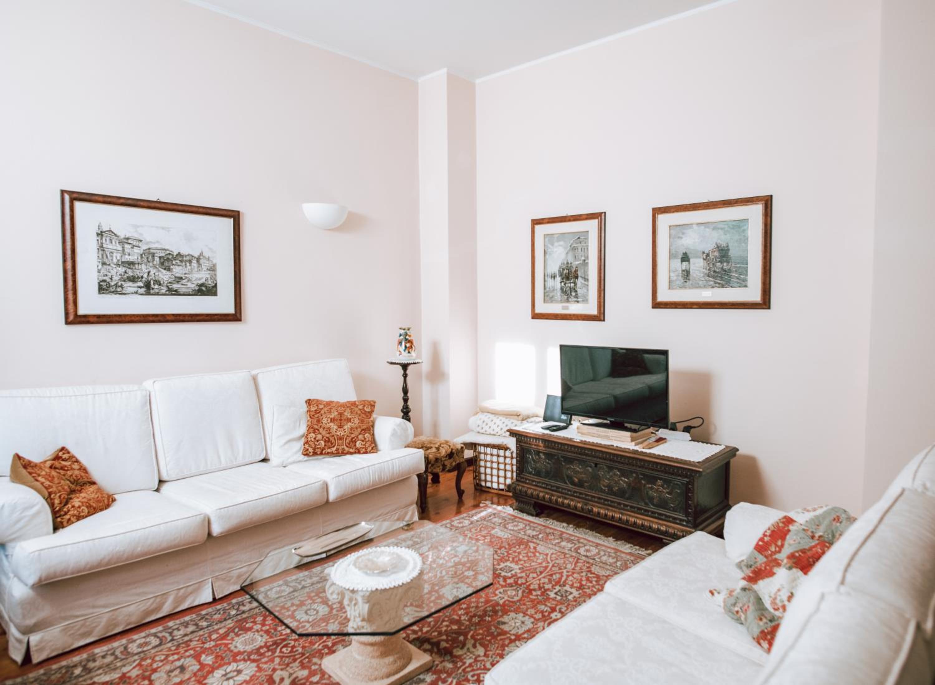 Authentic Italian Home view 4