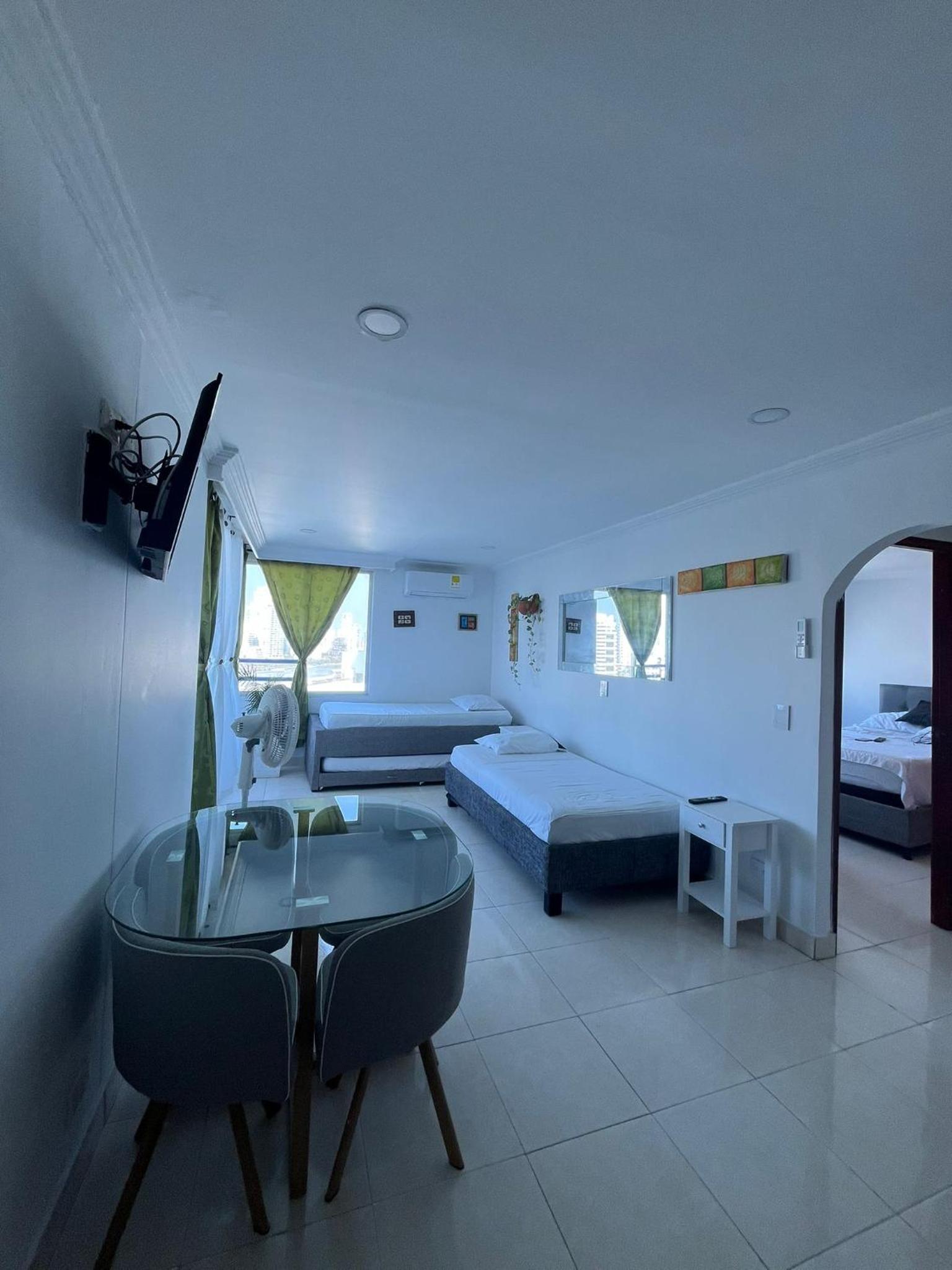 Lindos Apartamentos Frente a la playa - El Laguito