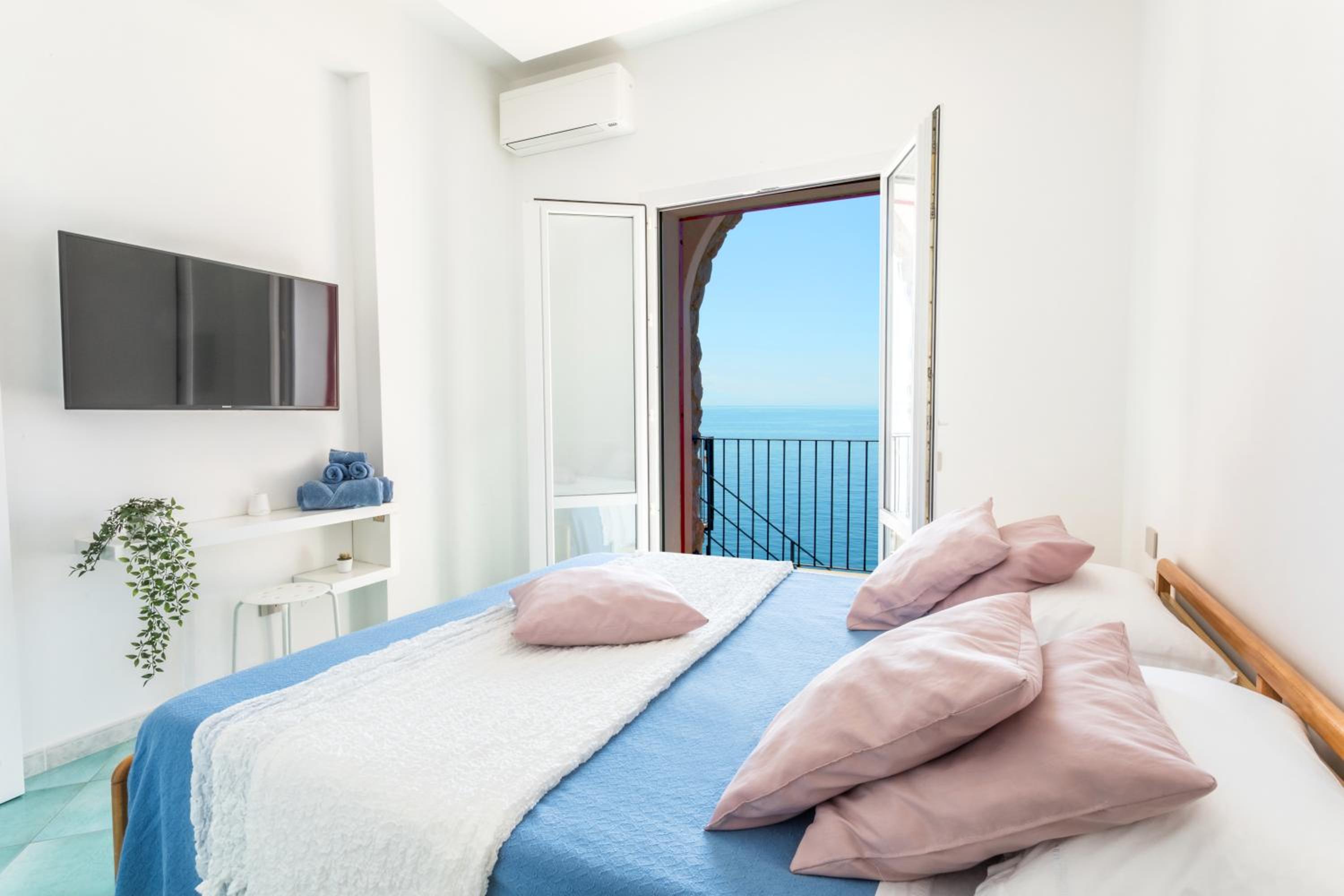 Villa Venere - Amalfi Coast - Private Sea Access view 4