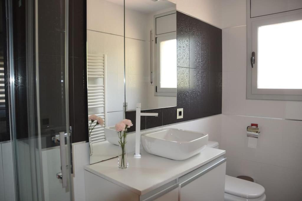 Casa Santa Creu - Private family villa in nature