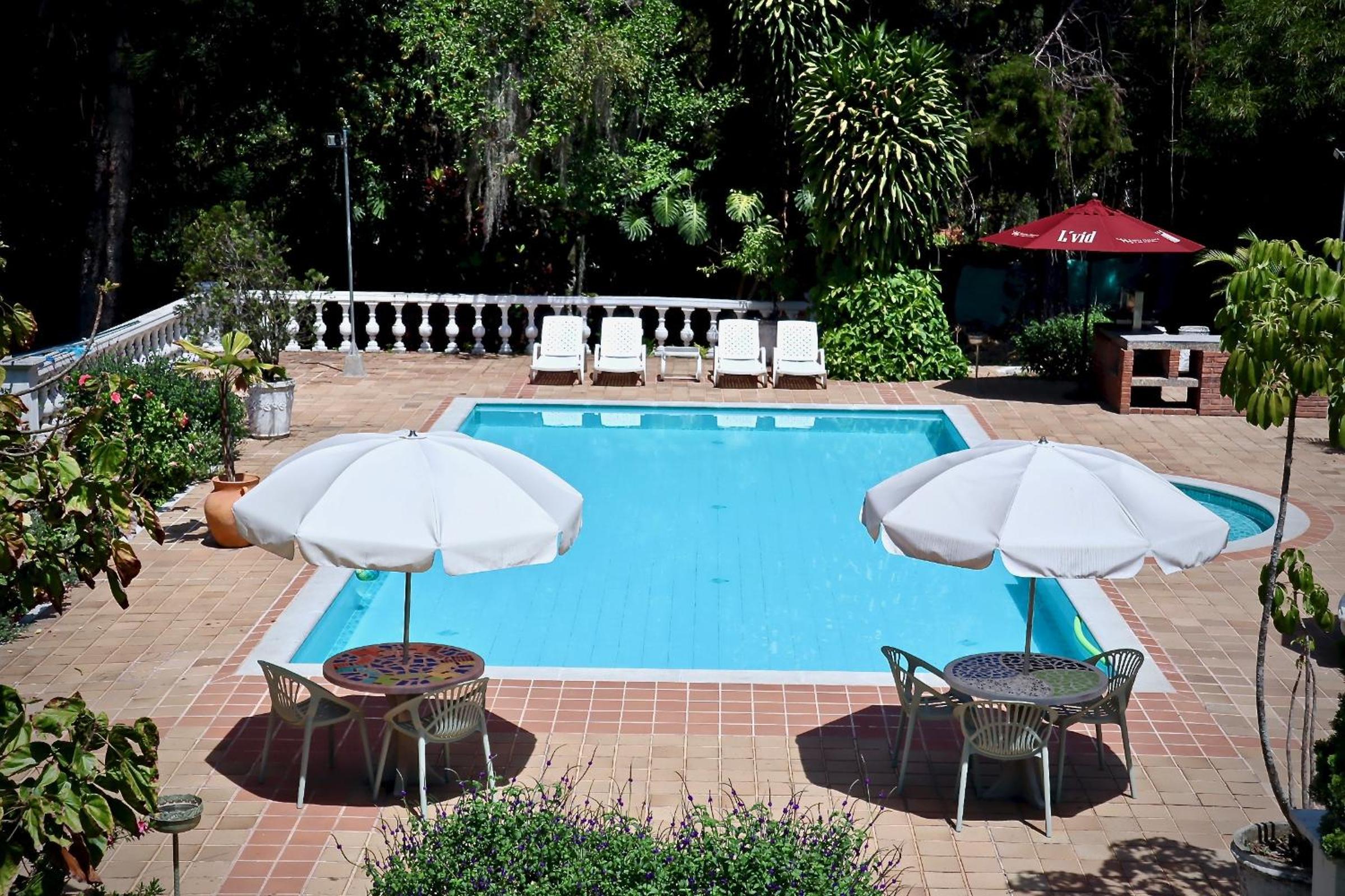 Casa campestre en poblado