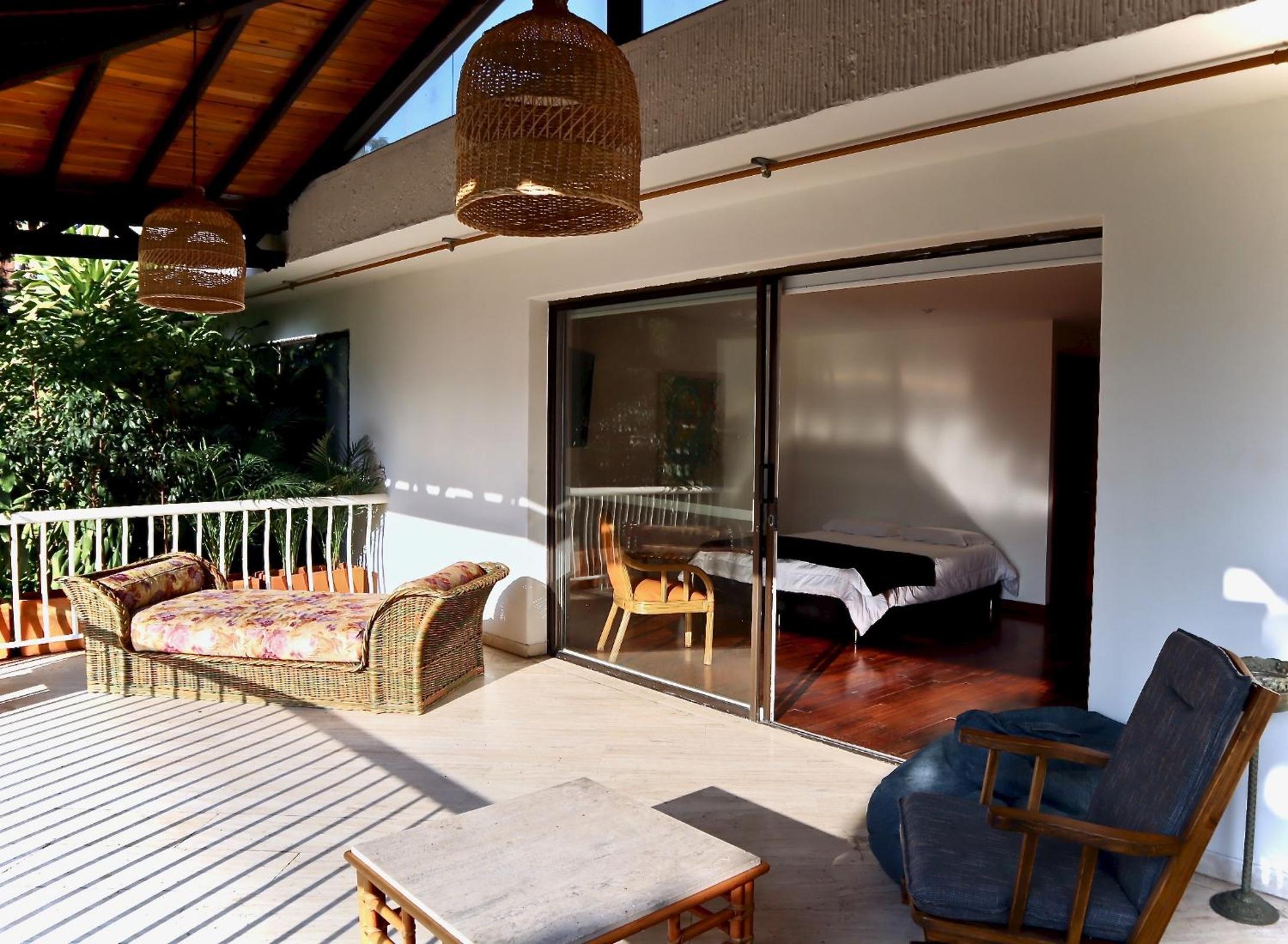 Casa campestre en poblado