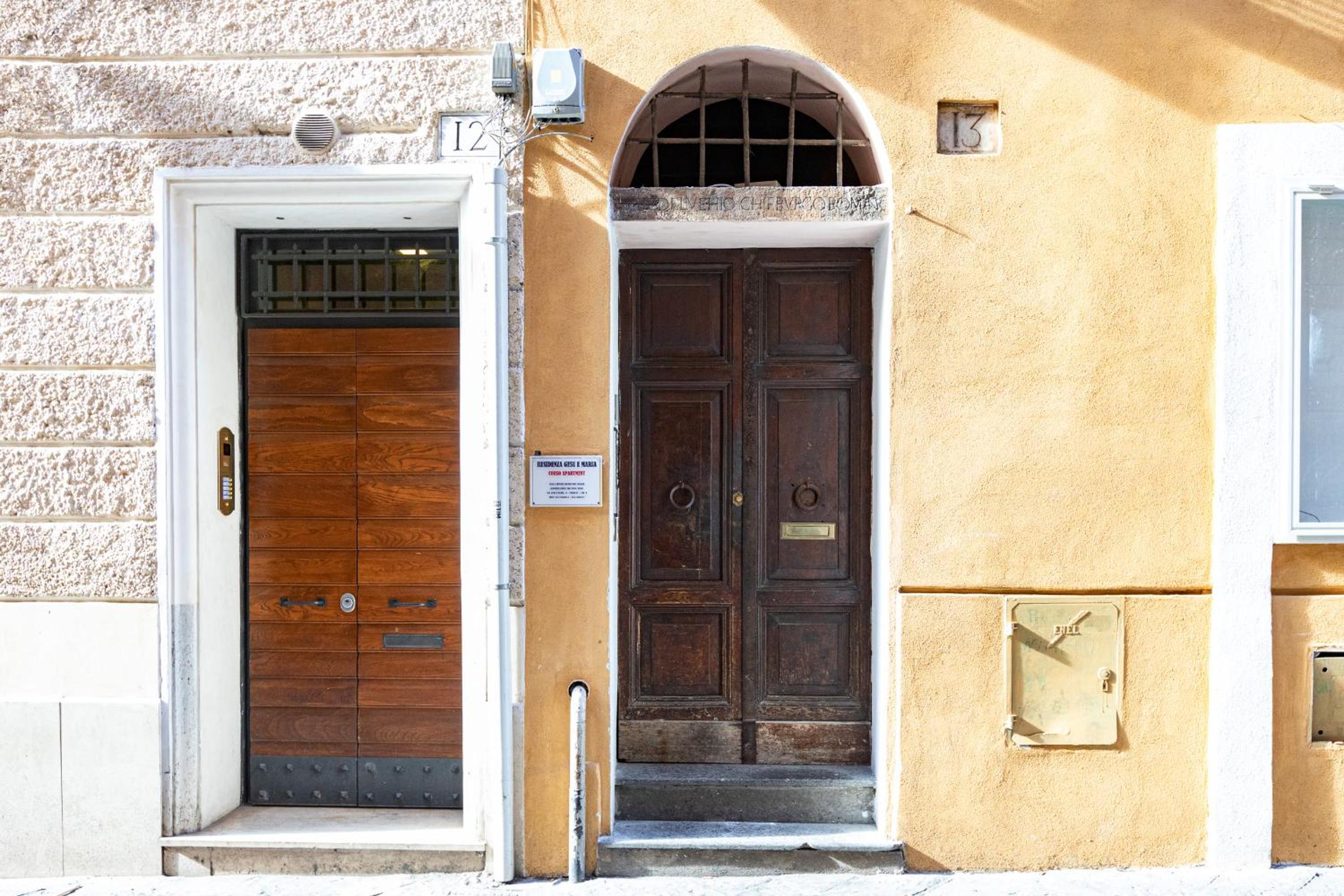 Collection Spanish Steps Apartments