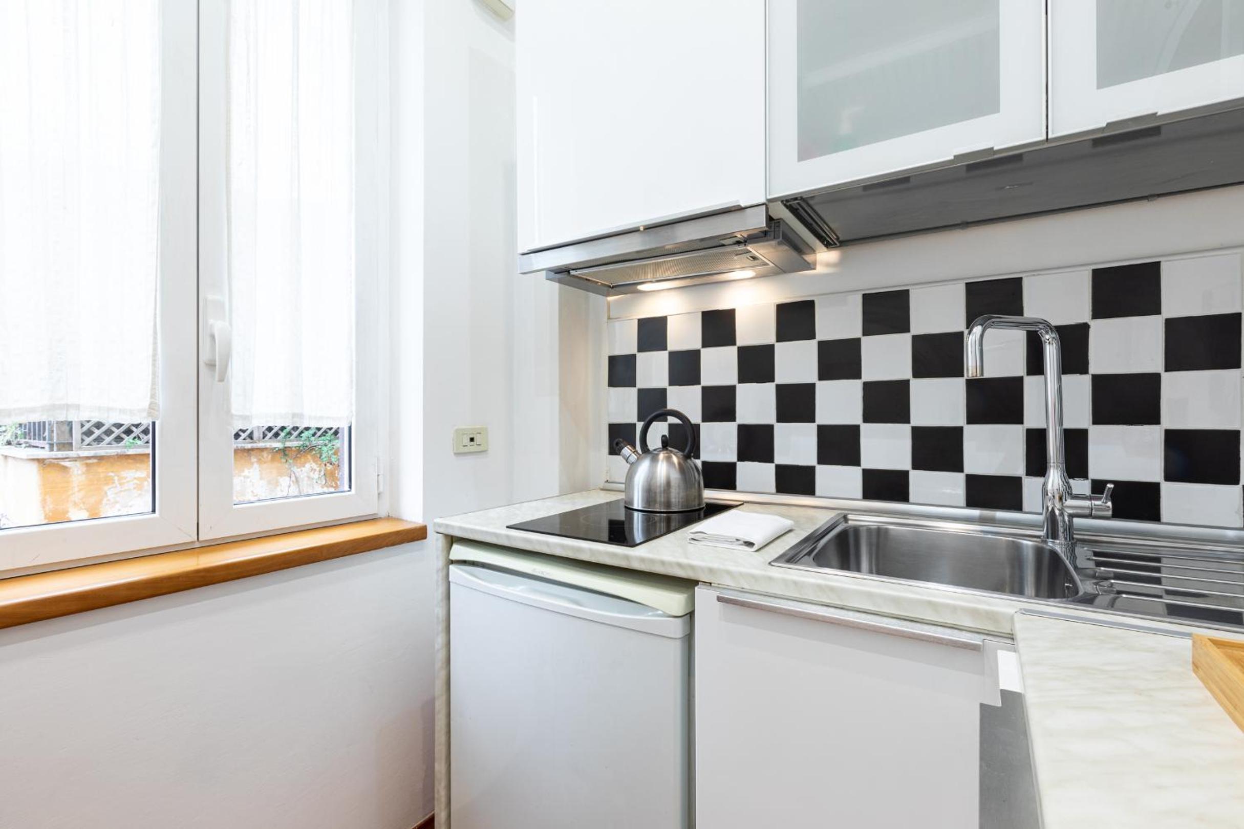 Collection Spanish Steps Apartments