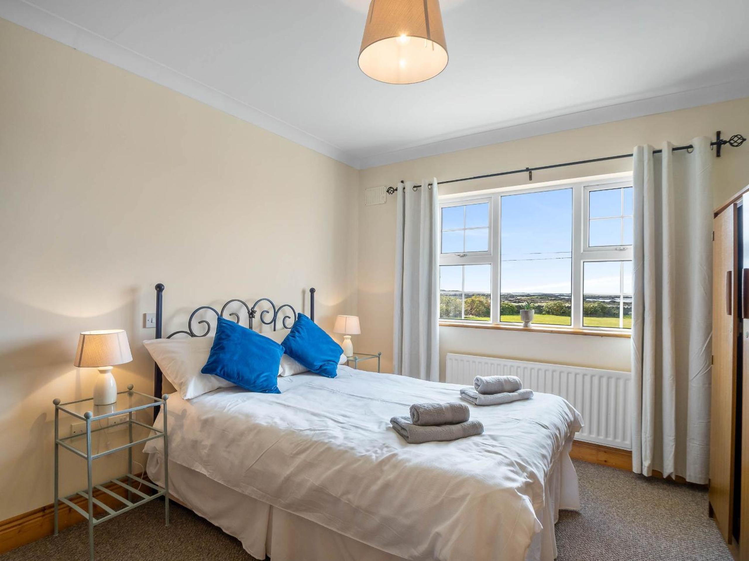 Annerfield House