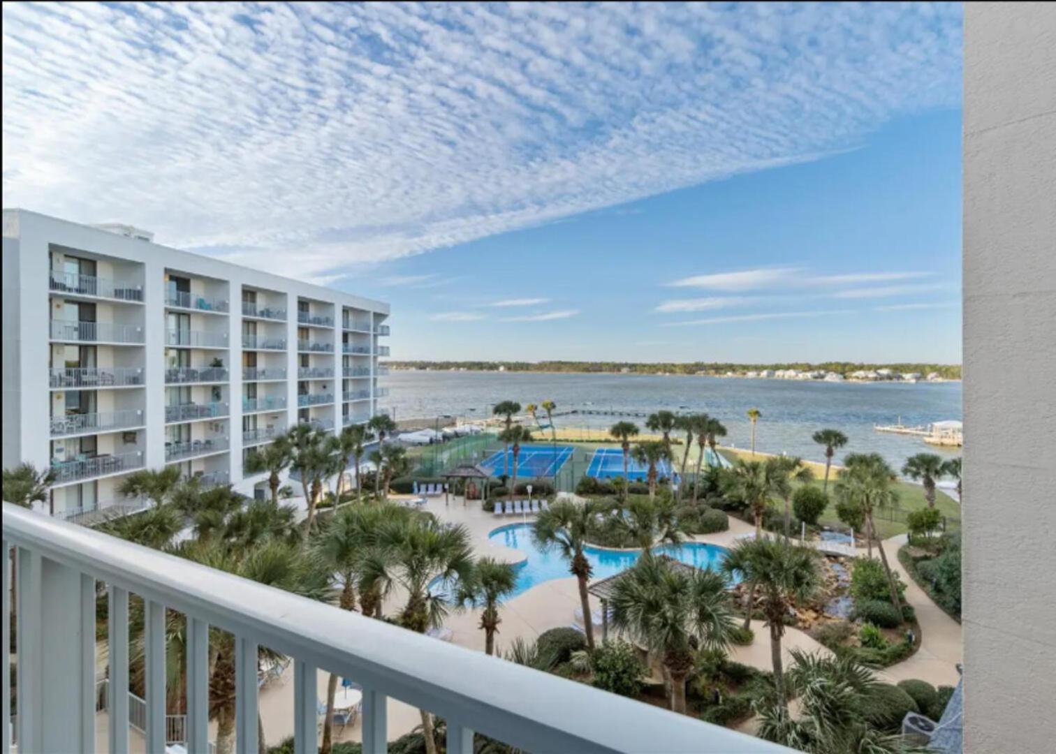 1Br/1Ba Sleeps 4 Near Beach w/ Breathtaking Ocean Views view 5